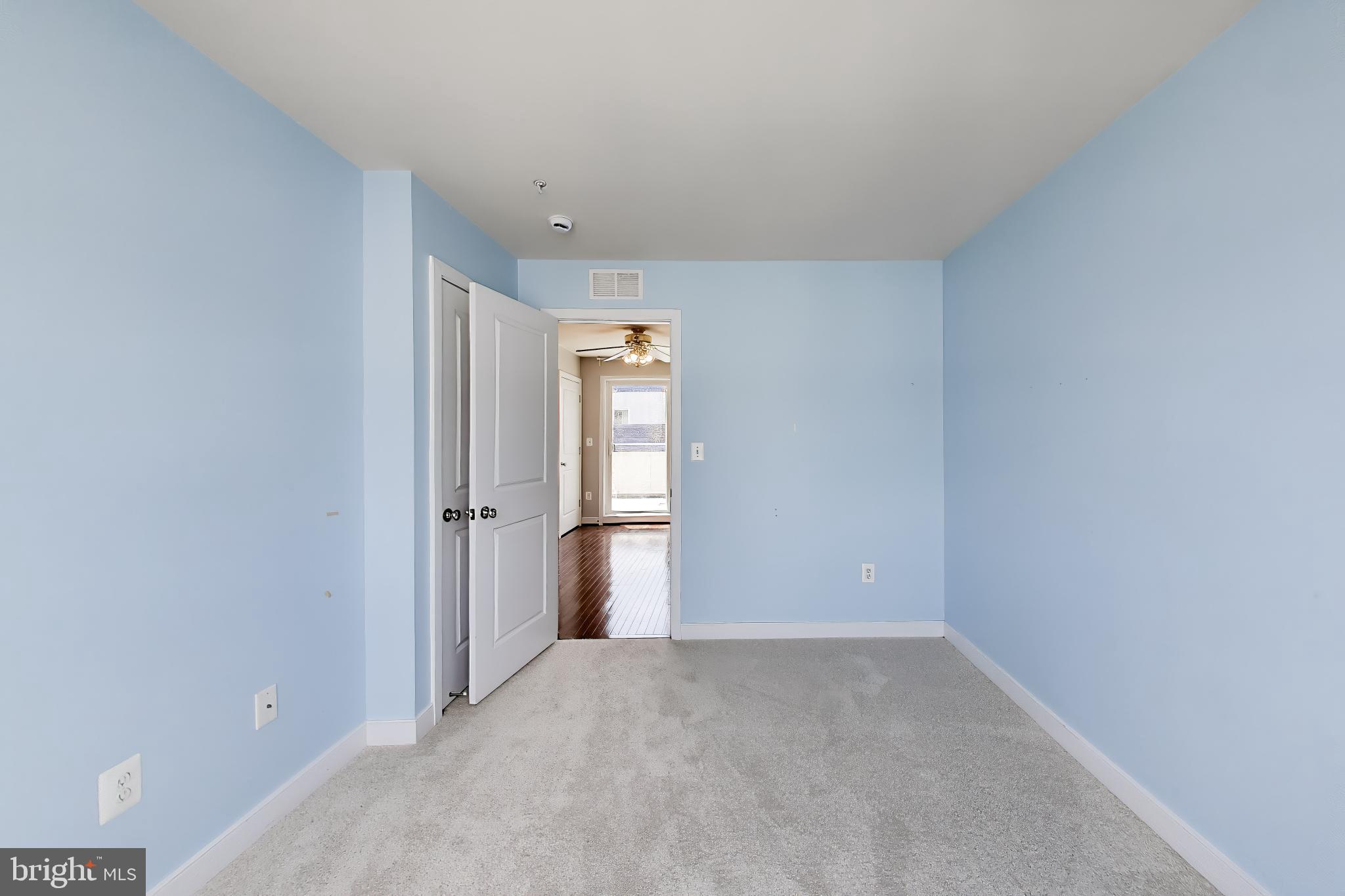 EYA ARTS DISTRICT - Residential