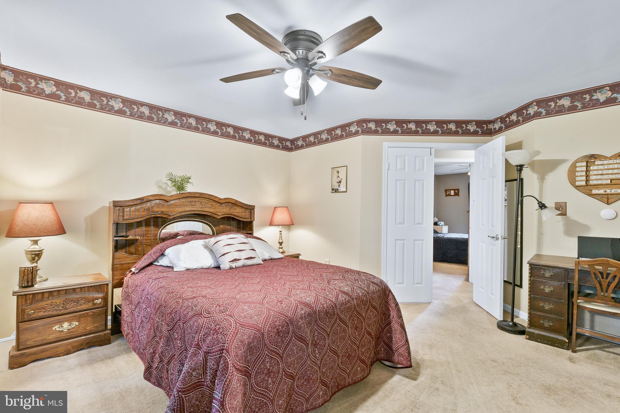 HALLOWELL - Residential