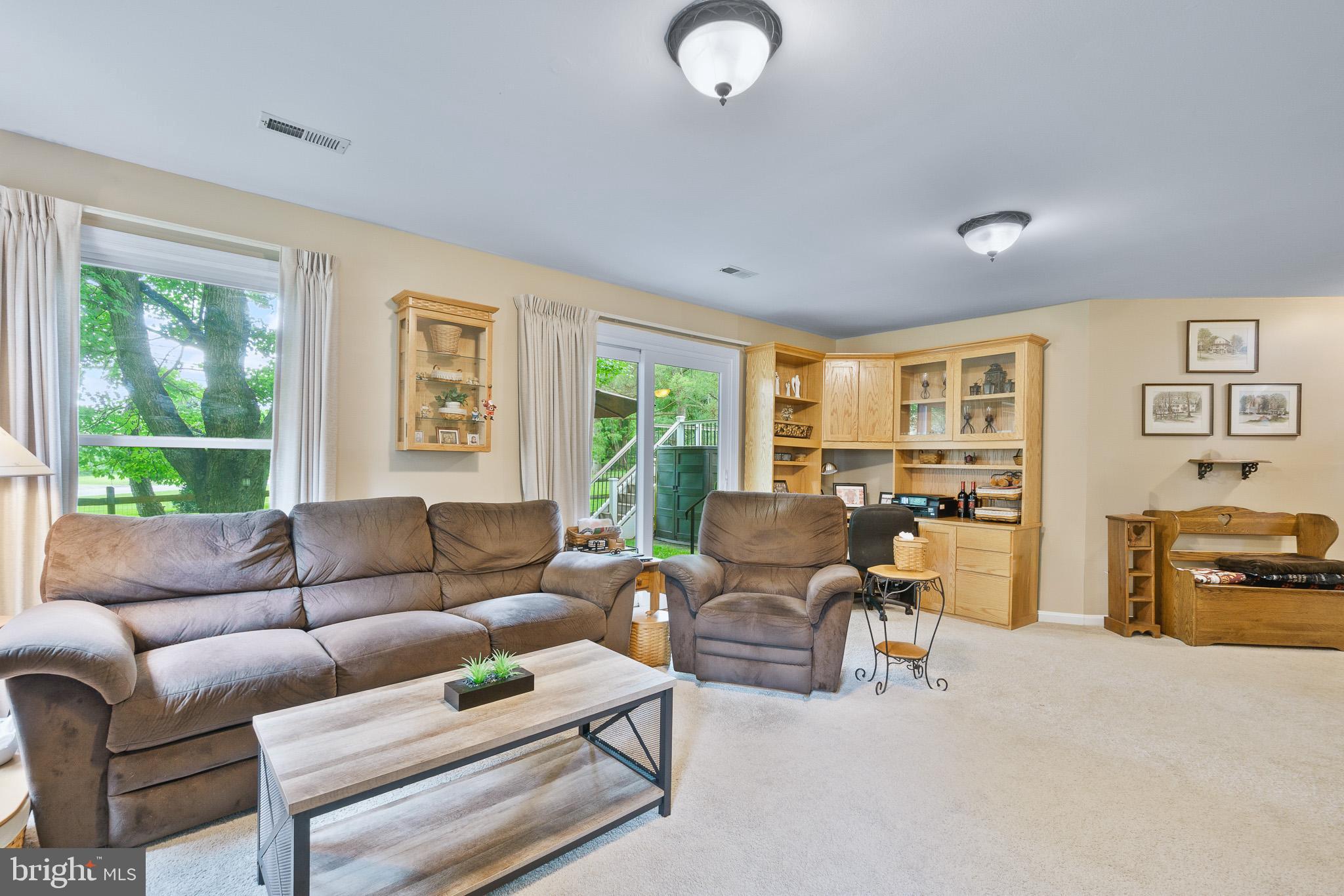 HALLOWELL - Residential