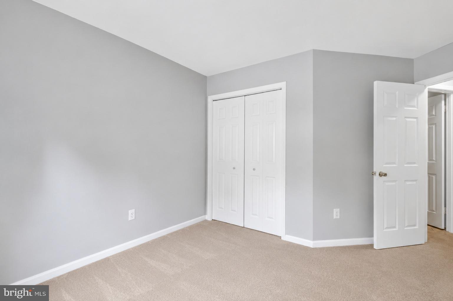 HALLOWELL - Residential