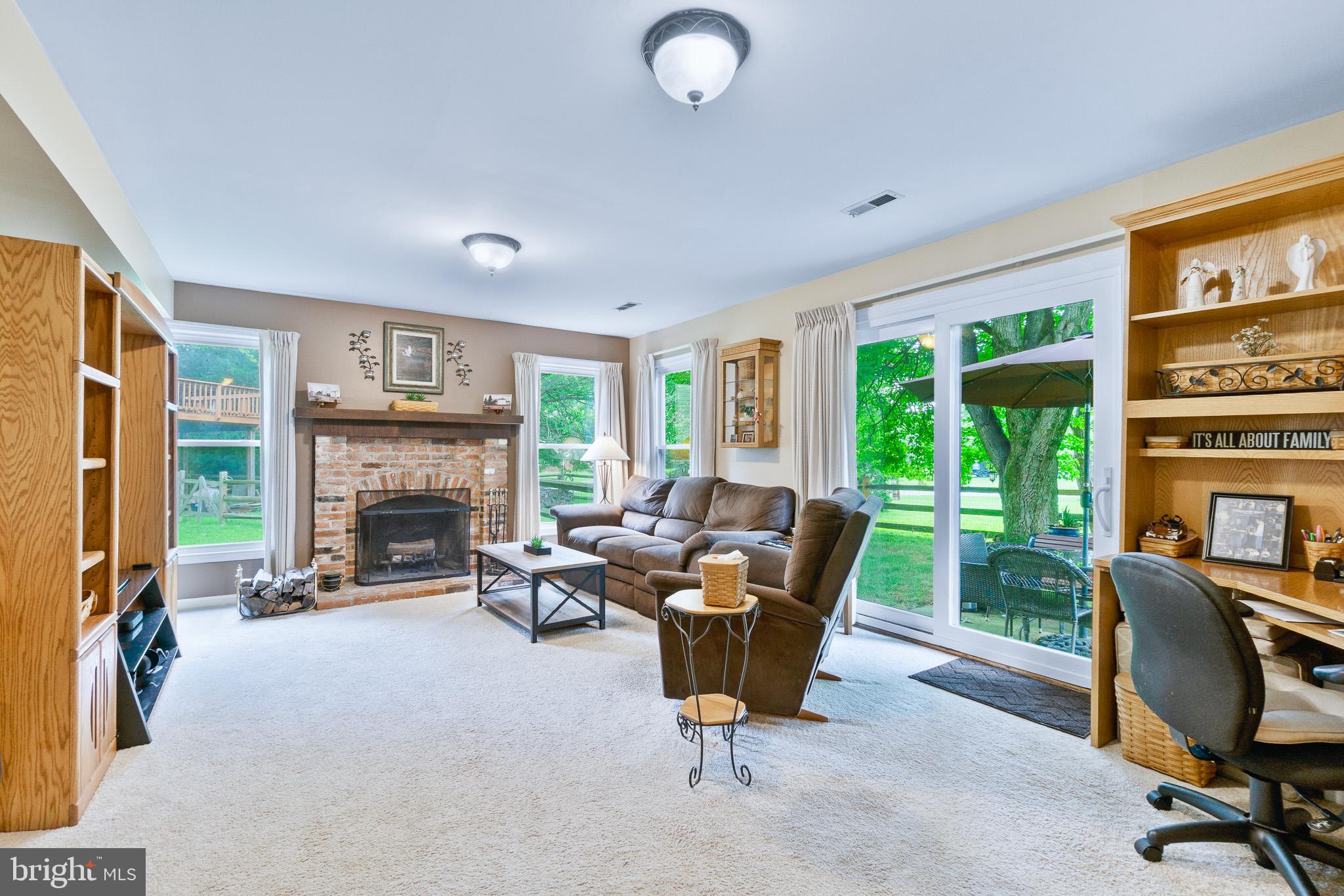 HALLOWELL - Residential