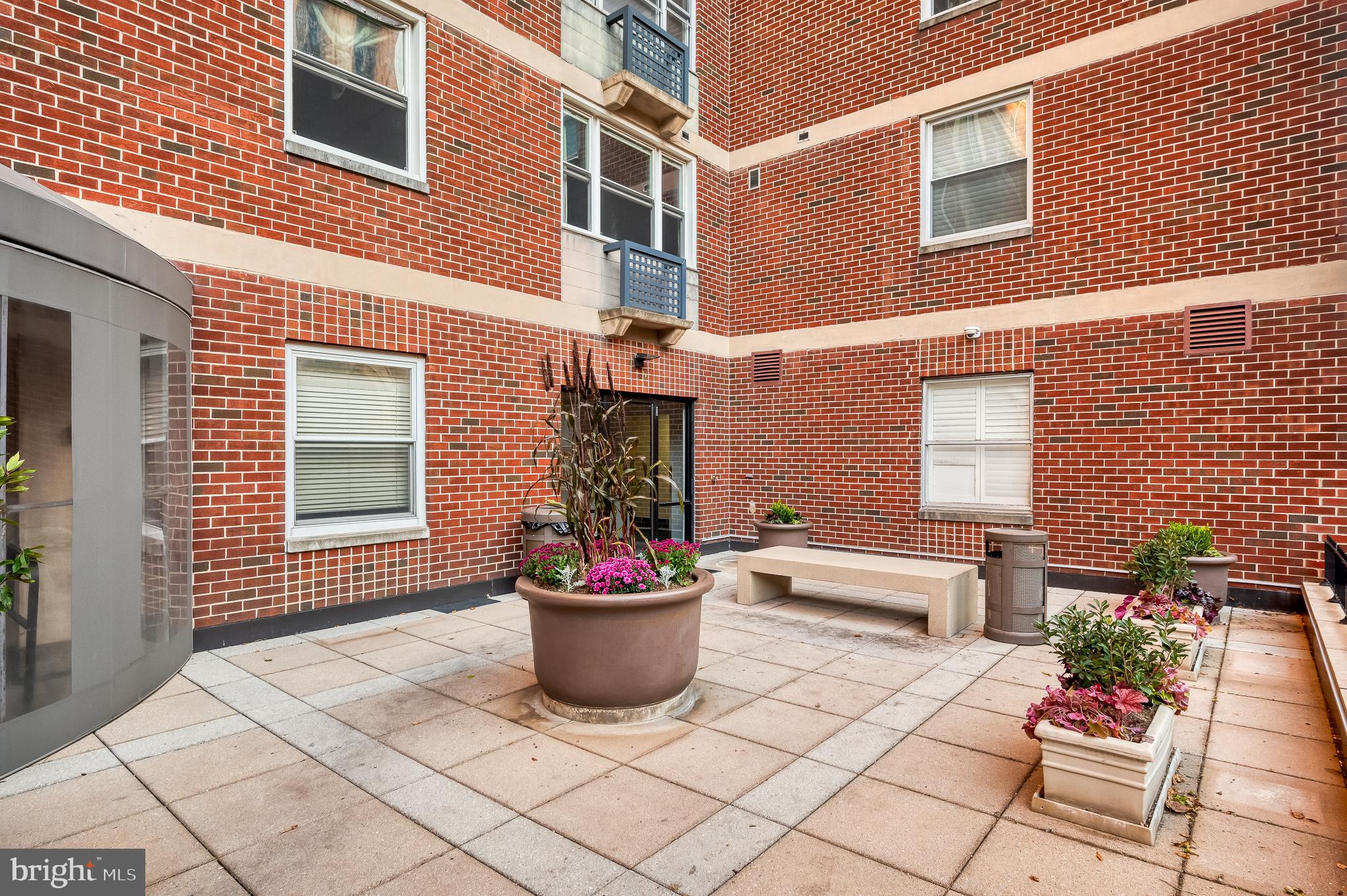 ST. PAUL AT CHASE - Residential