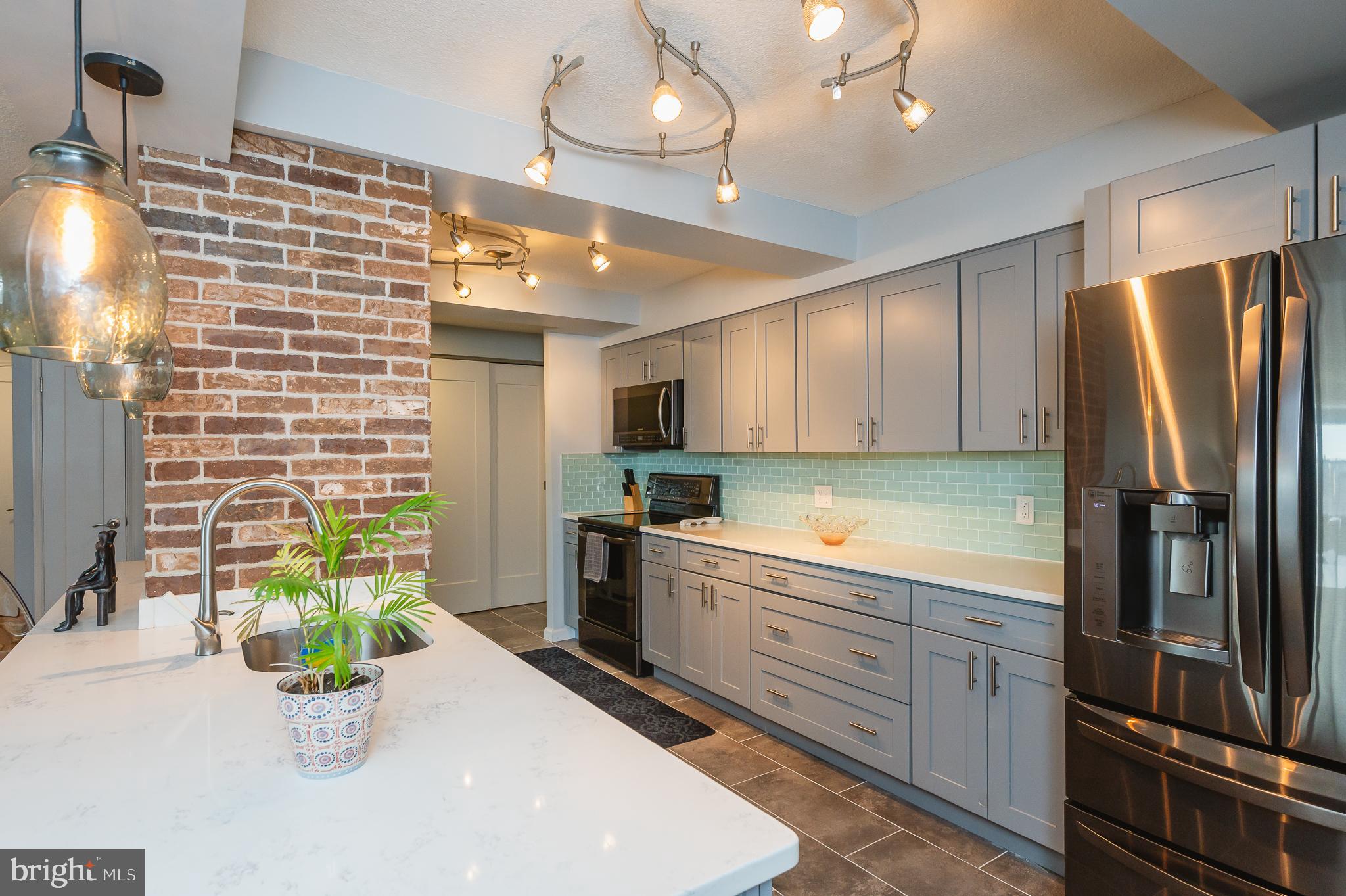 ST. PAUL AT CHASE - Residential