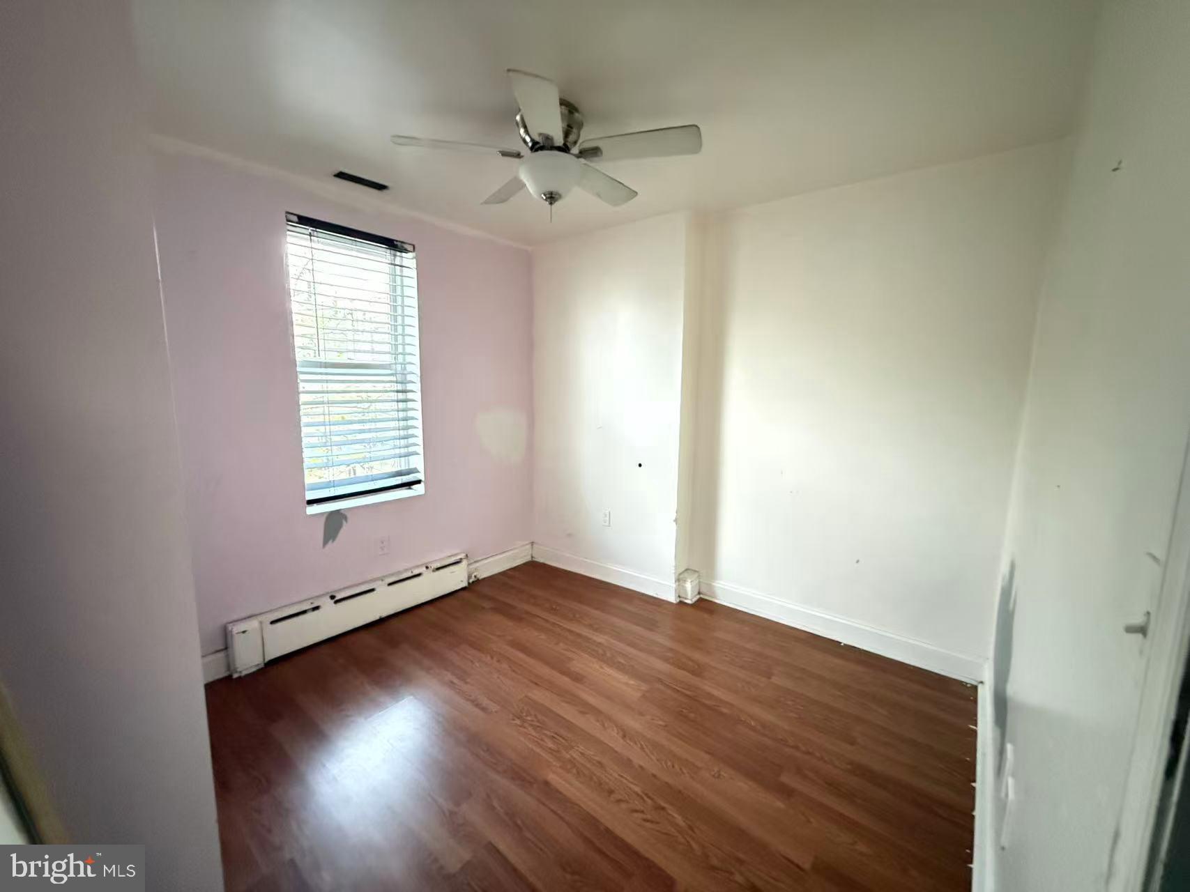 WHITMAN - Residential