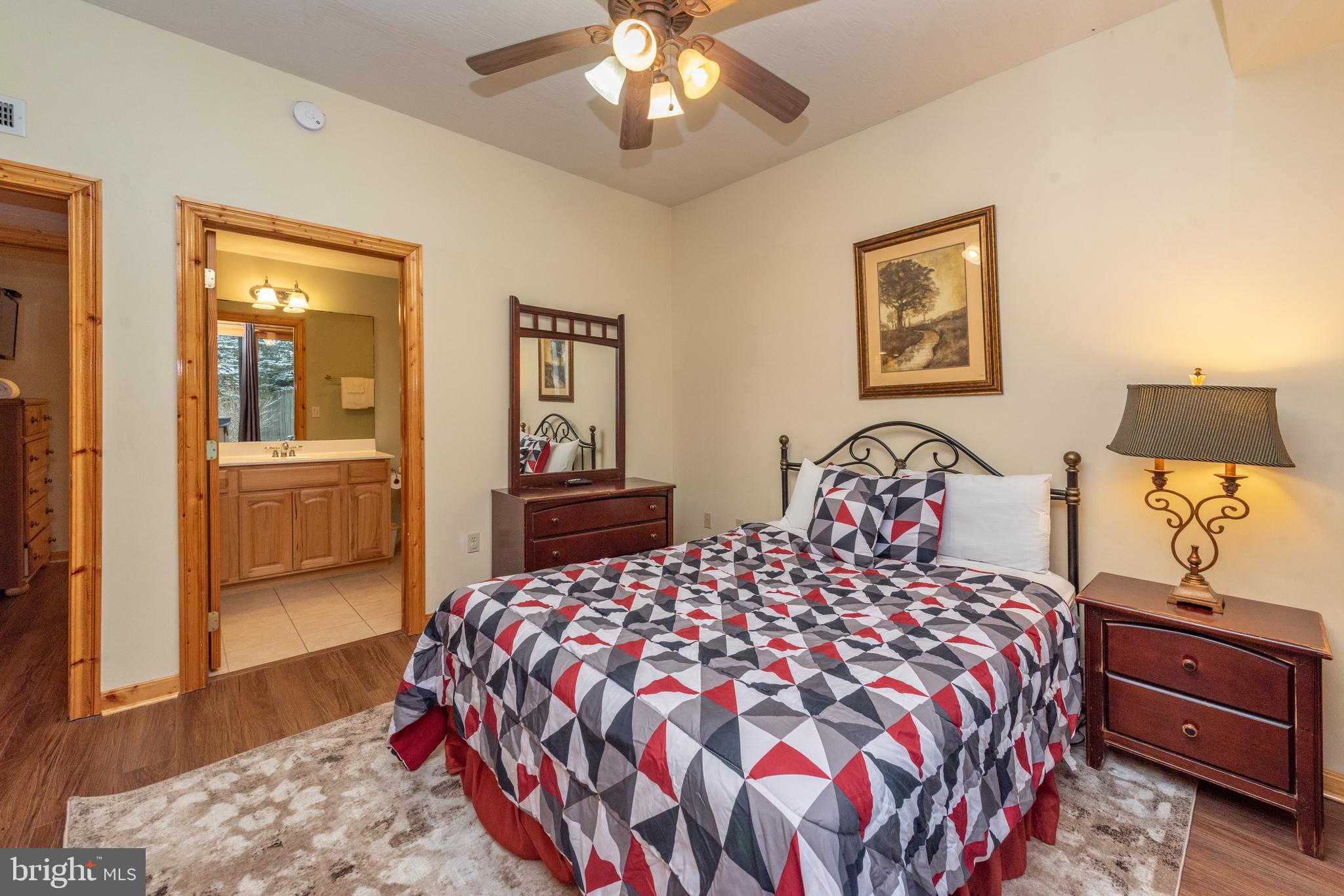 CEDAR VILLAGE - Residential
