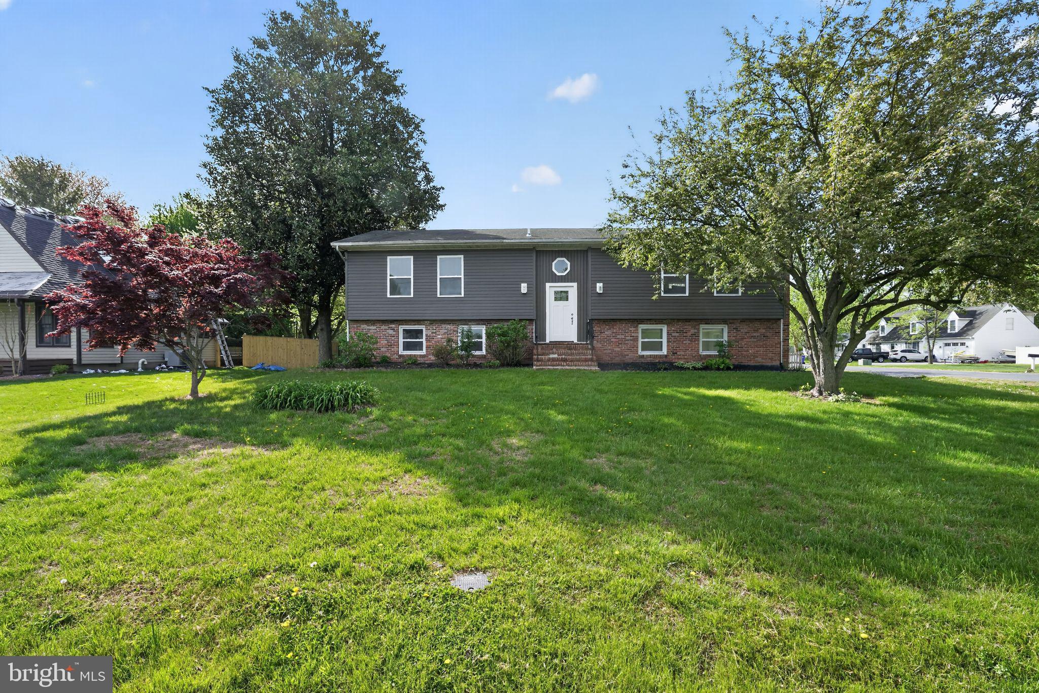 CLOVERFIELDS - Residential