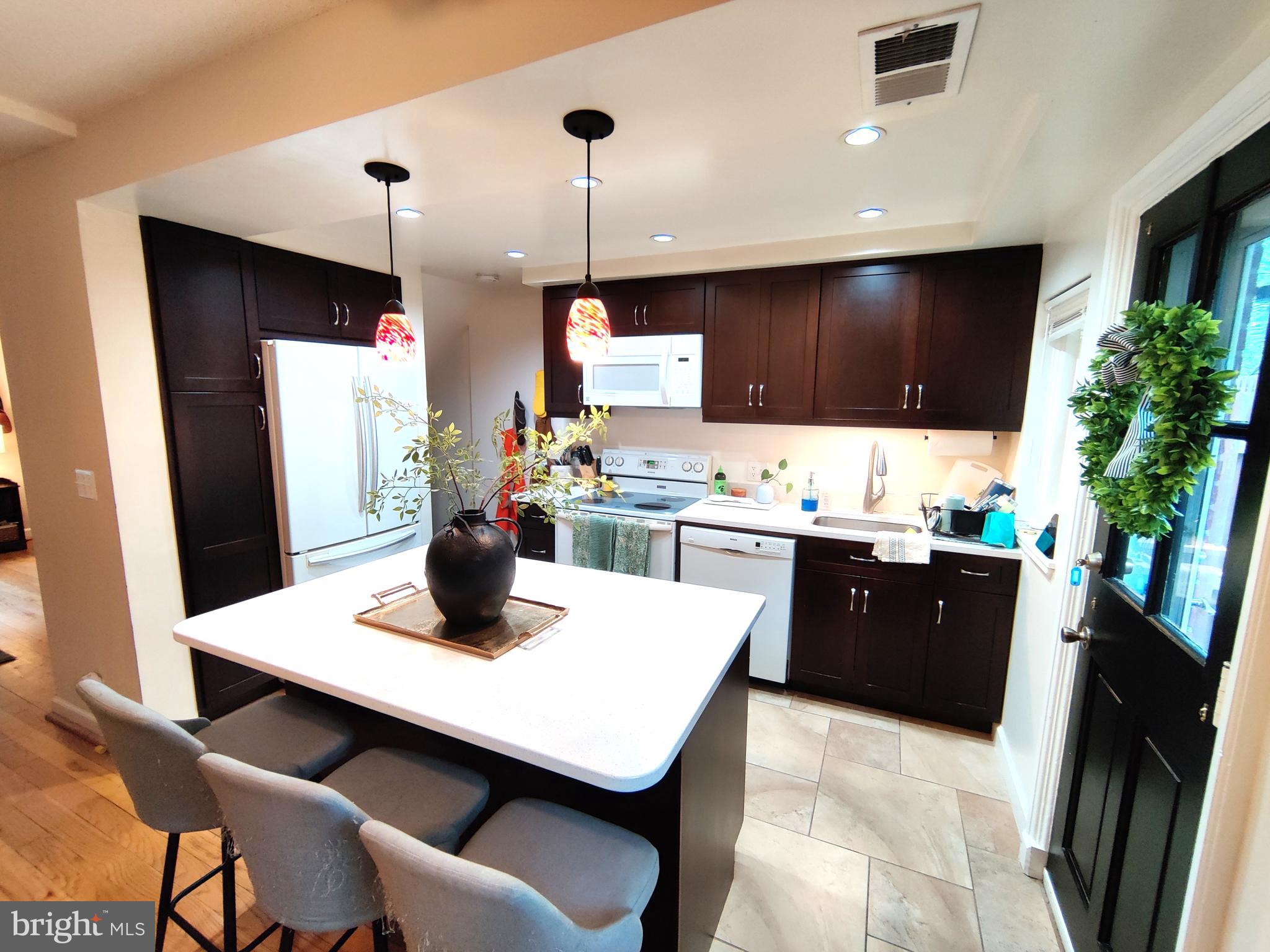 FAIRLINGTON VILLAGES - Residential Lease