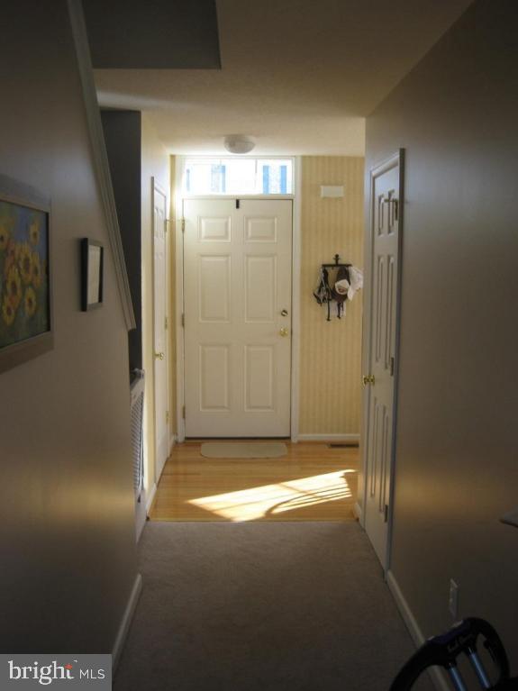 MANOR OAKS - Residential