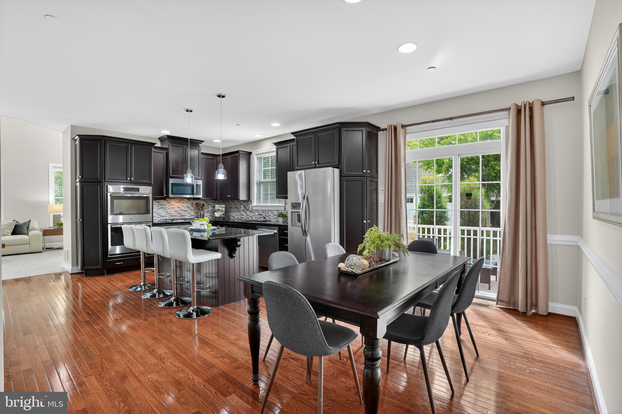 PICKERING CROSSING - Residential