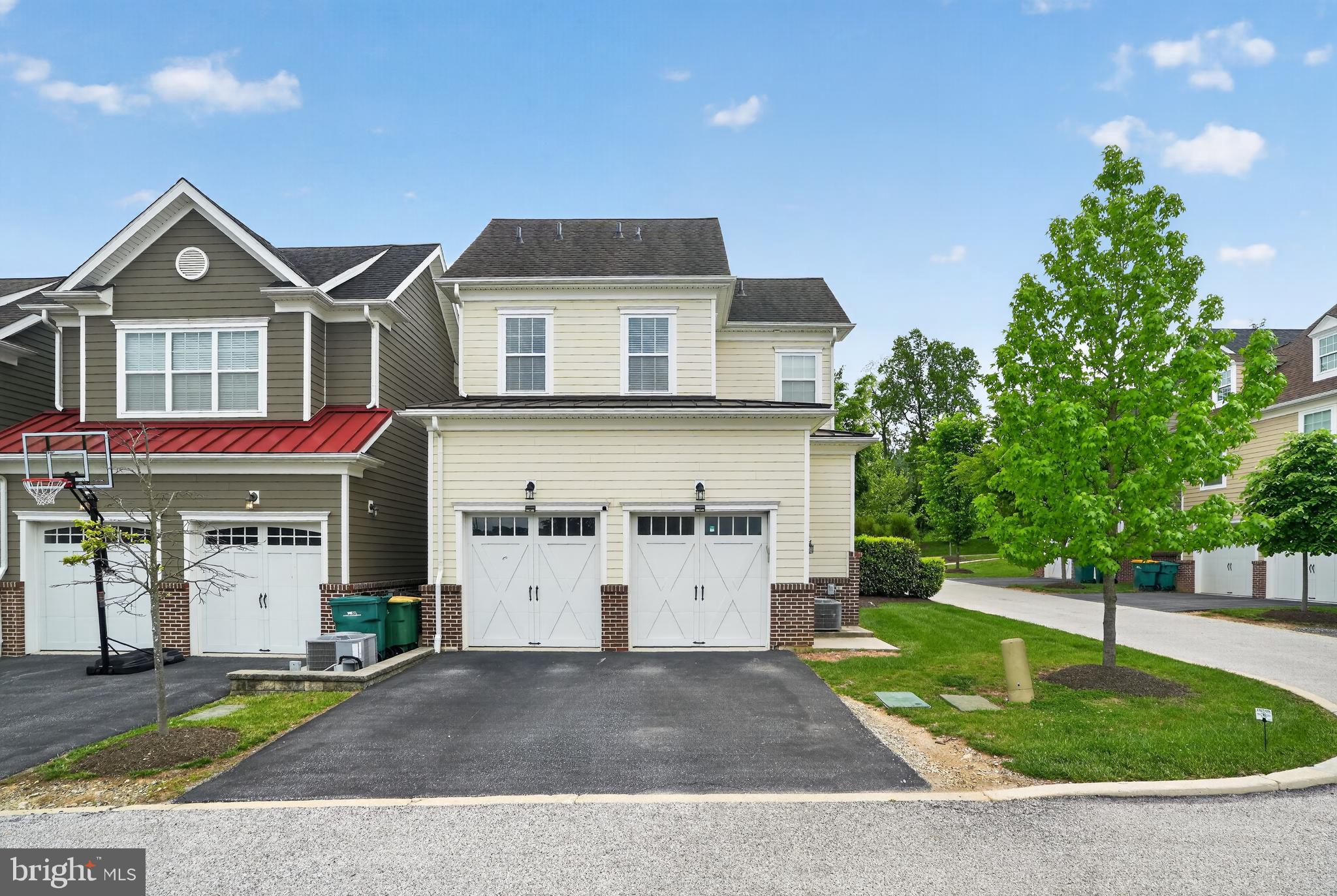 PICKERING CROSSING - Residential
