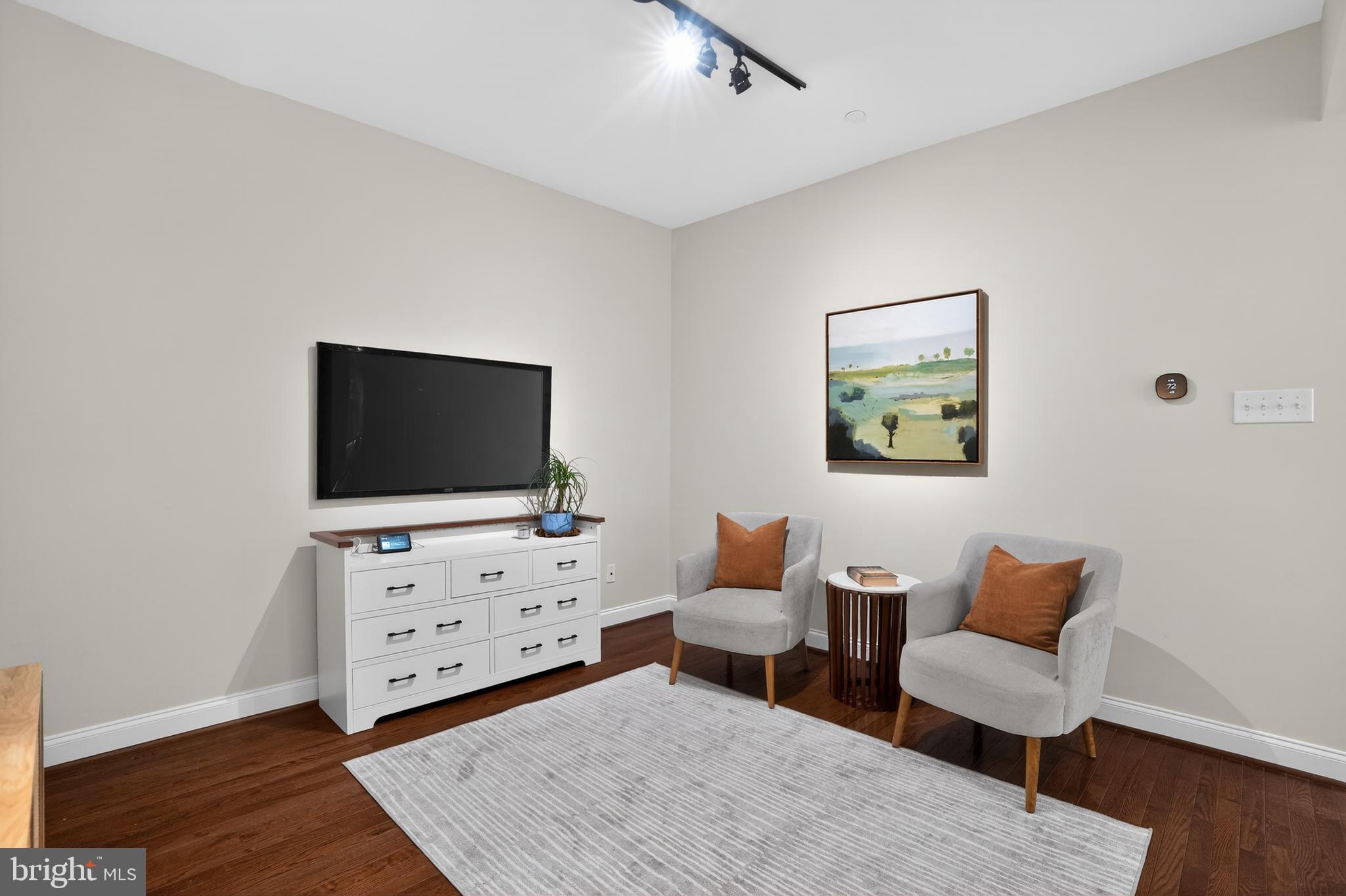PICKERING CROSSING - Residential