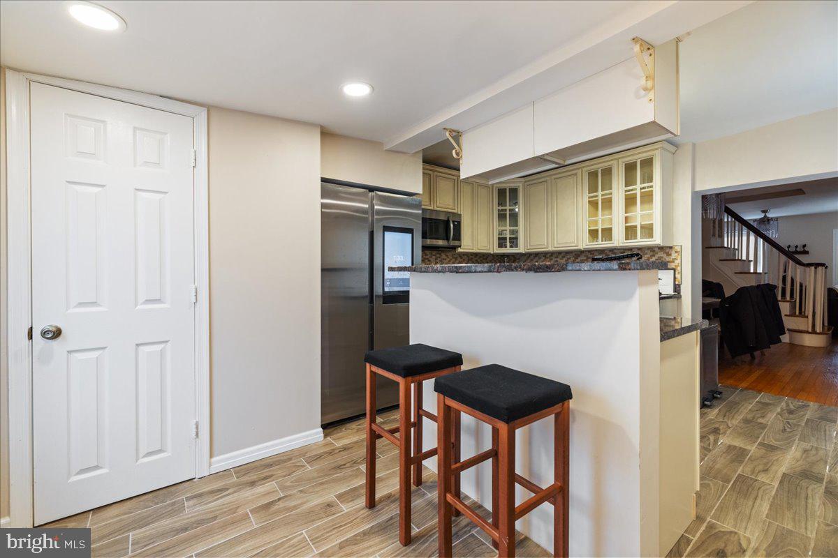 ROXBOROUGH - Residential
