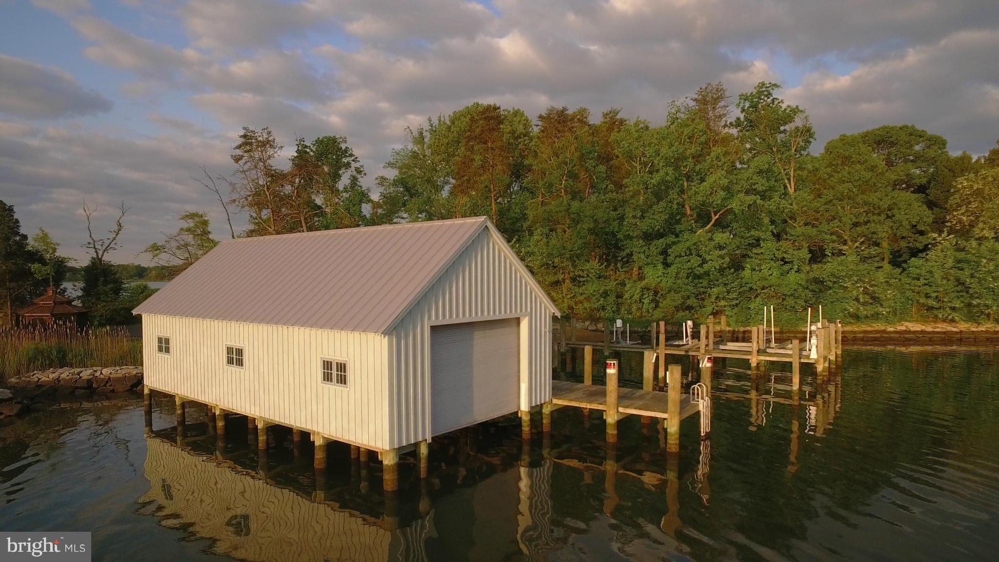 BYWATER ESTATES - Land