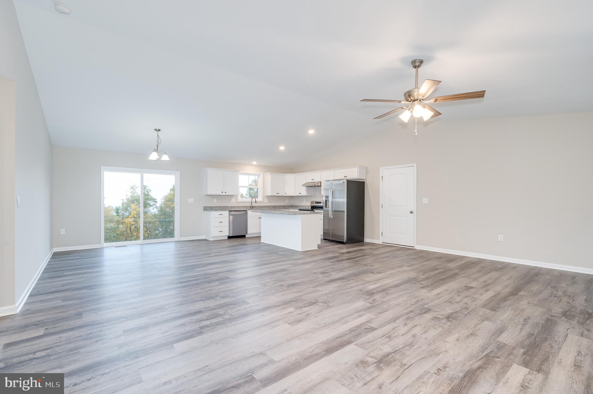SHAWNEELAND - Residential