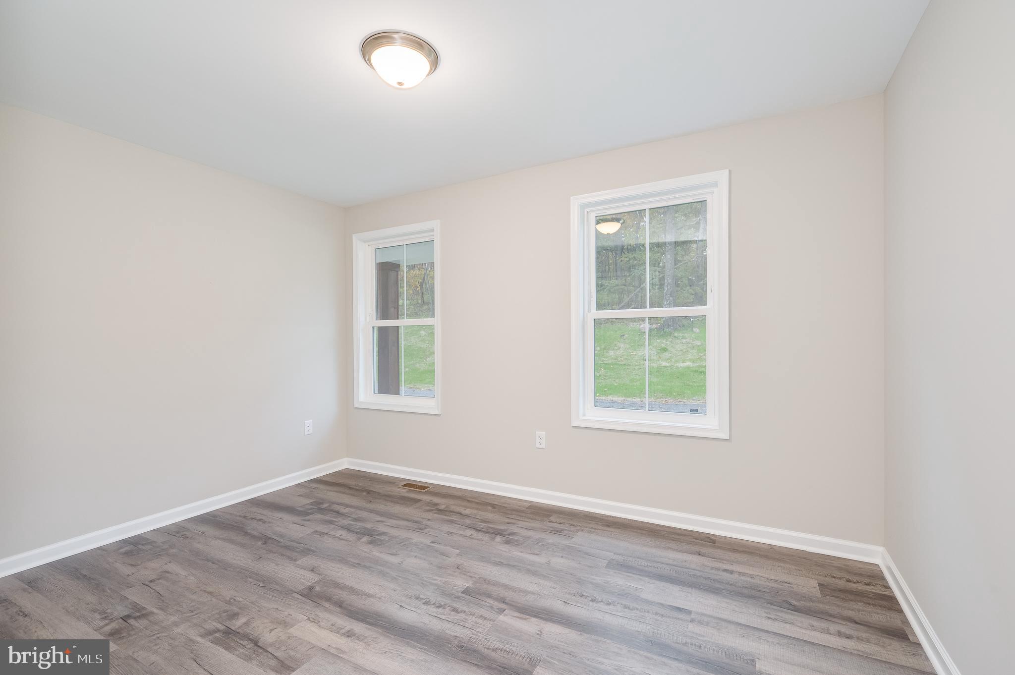 SHAWNEELAND - Residential