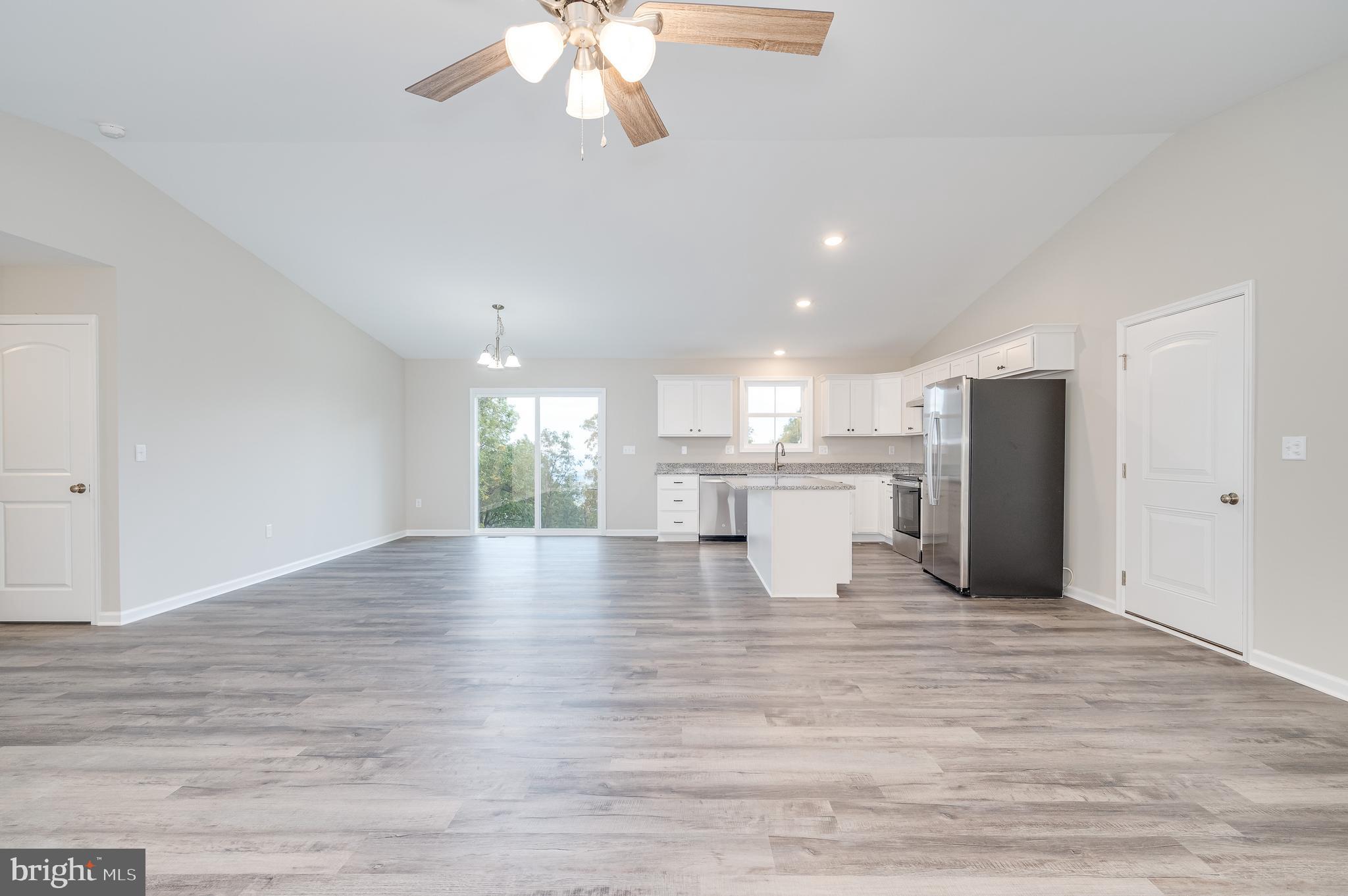 SHAWNEELAND - Residential