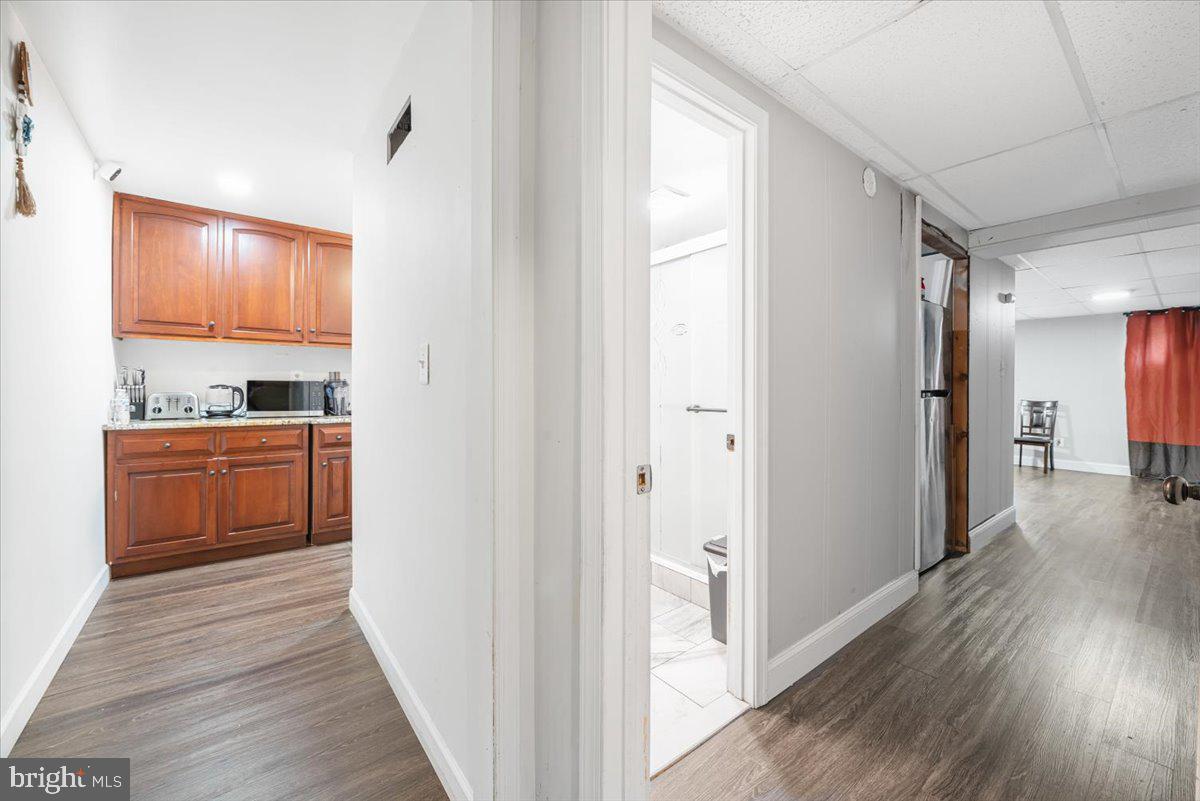 VILLAGE OF OAKLAND MILLS - Residential