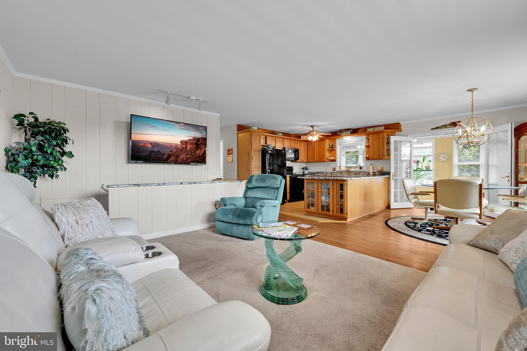 LAKE WYNONAH - Residential