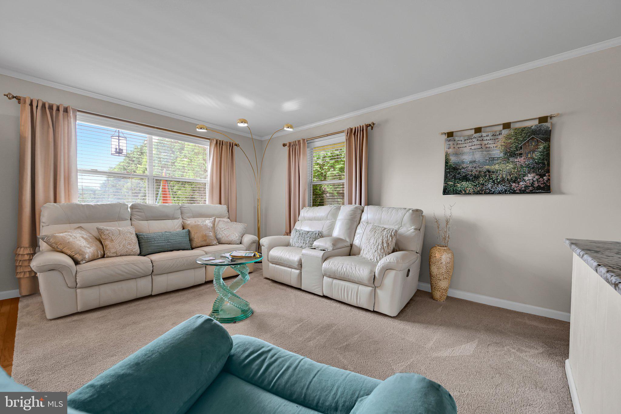 LAKE WYNONAH - Residential