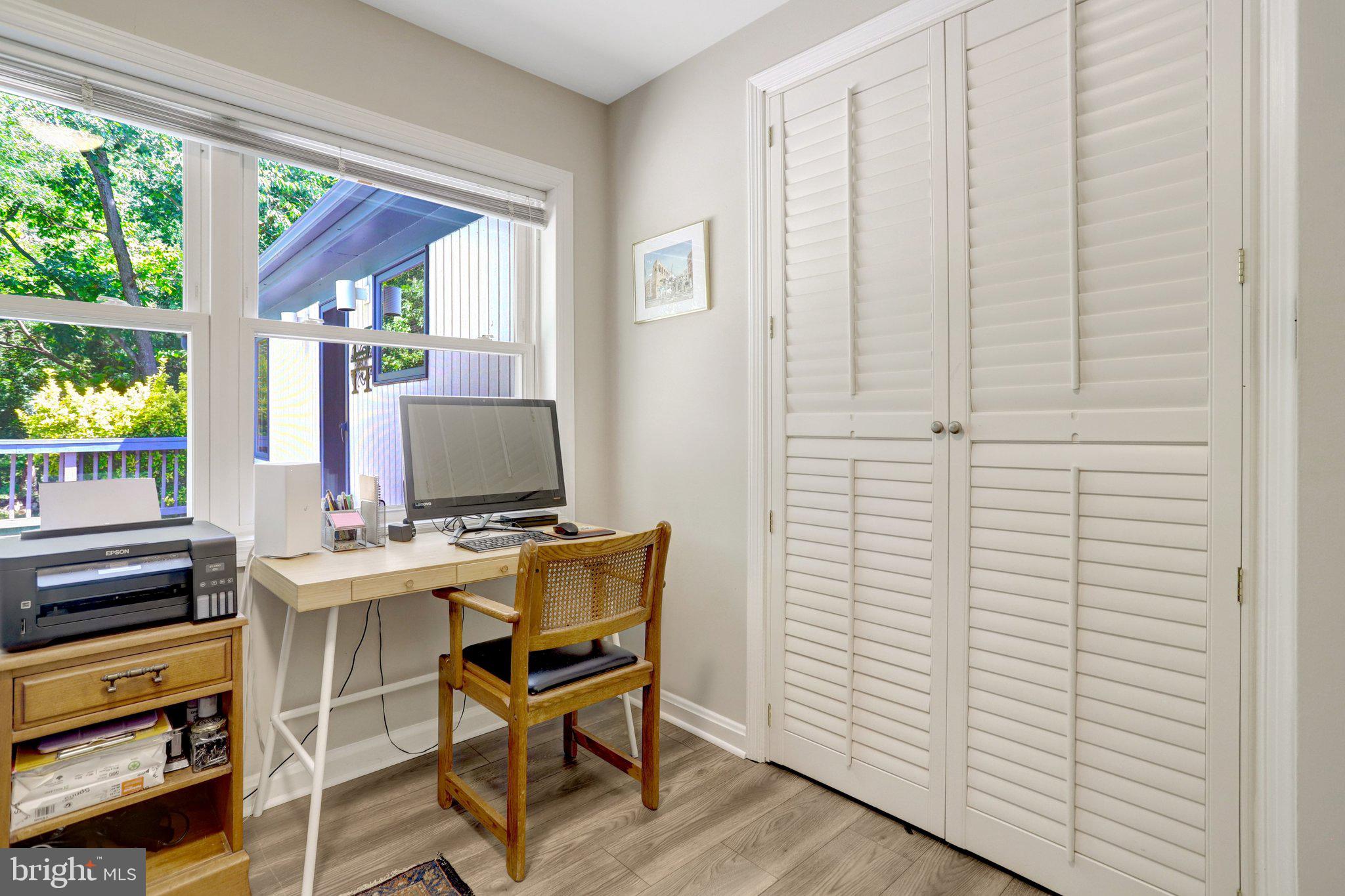 MASON HILL - Residential