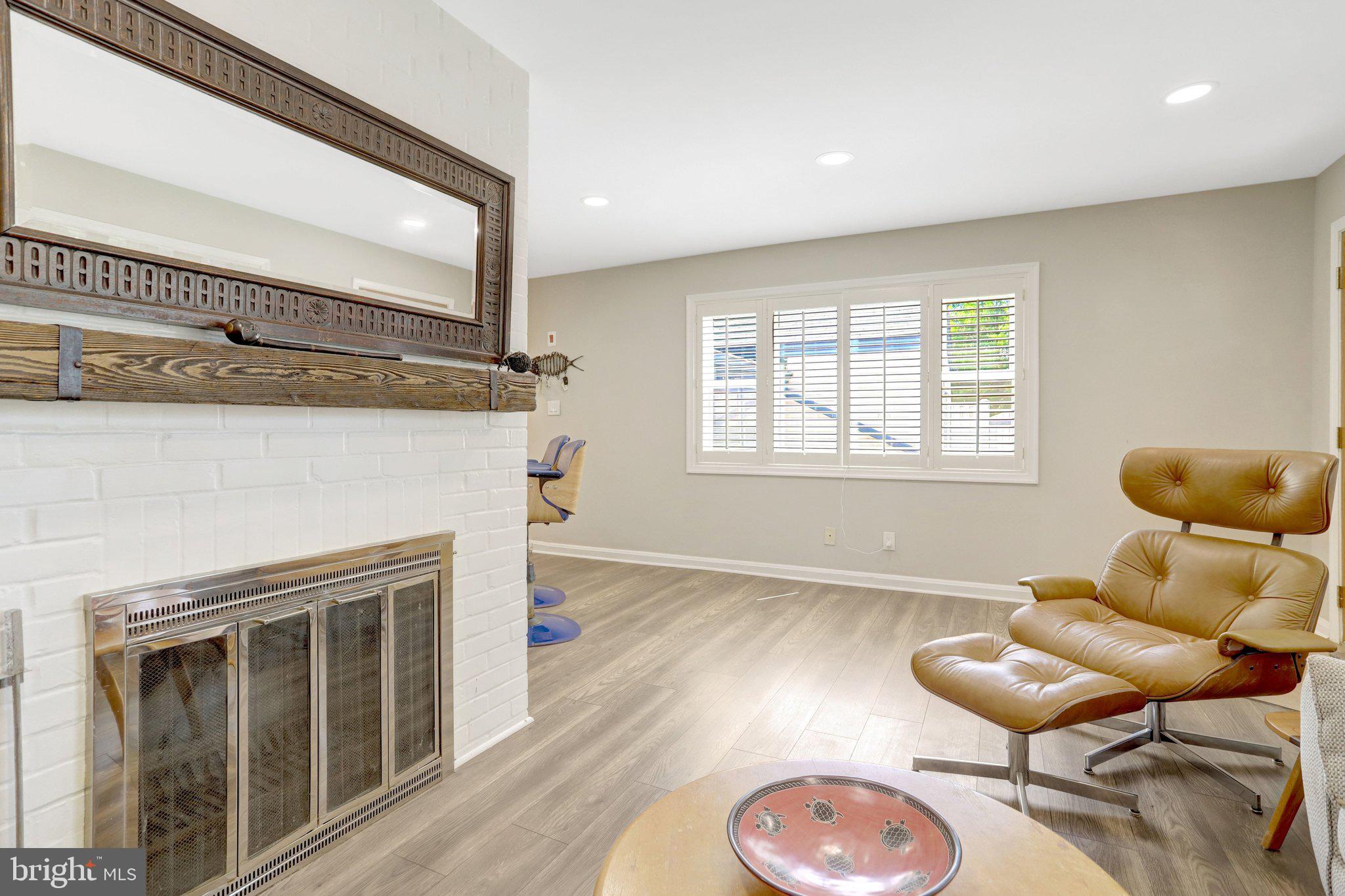 MASON HILL - Residential
