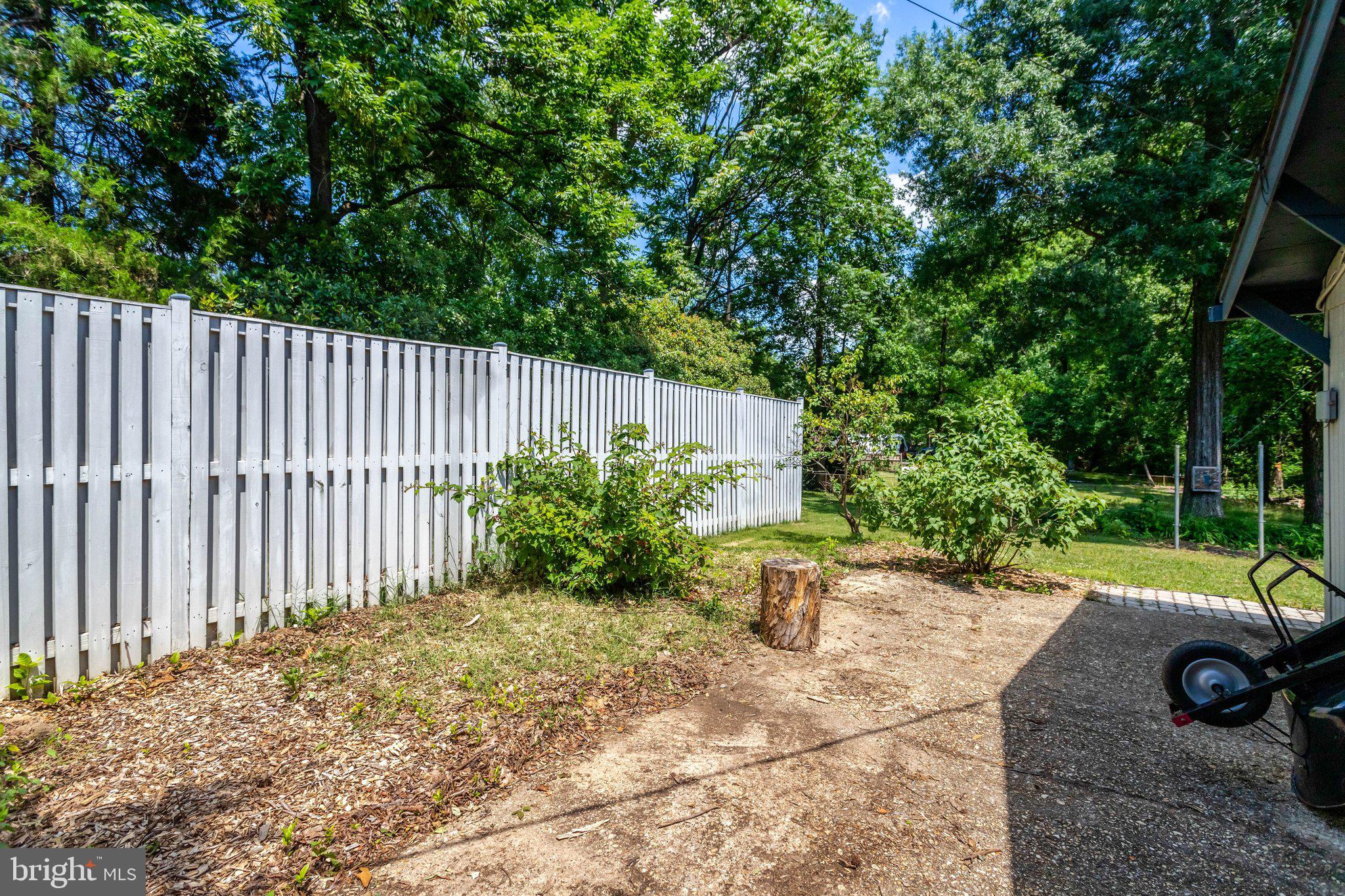 MASON HILL - Residential