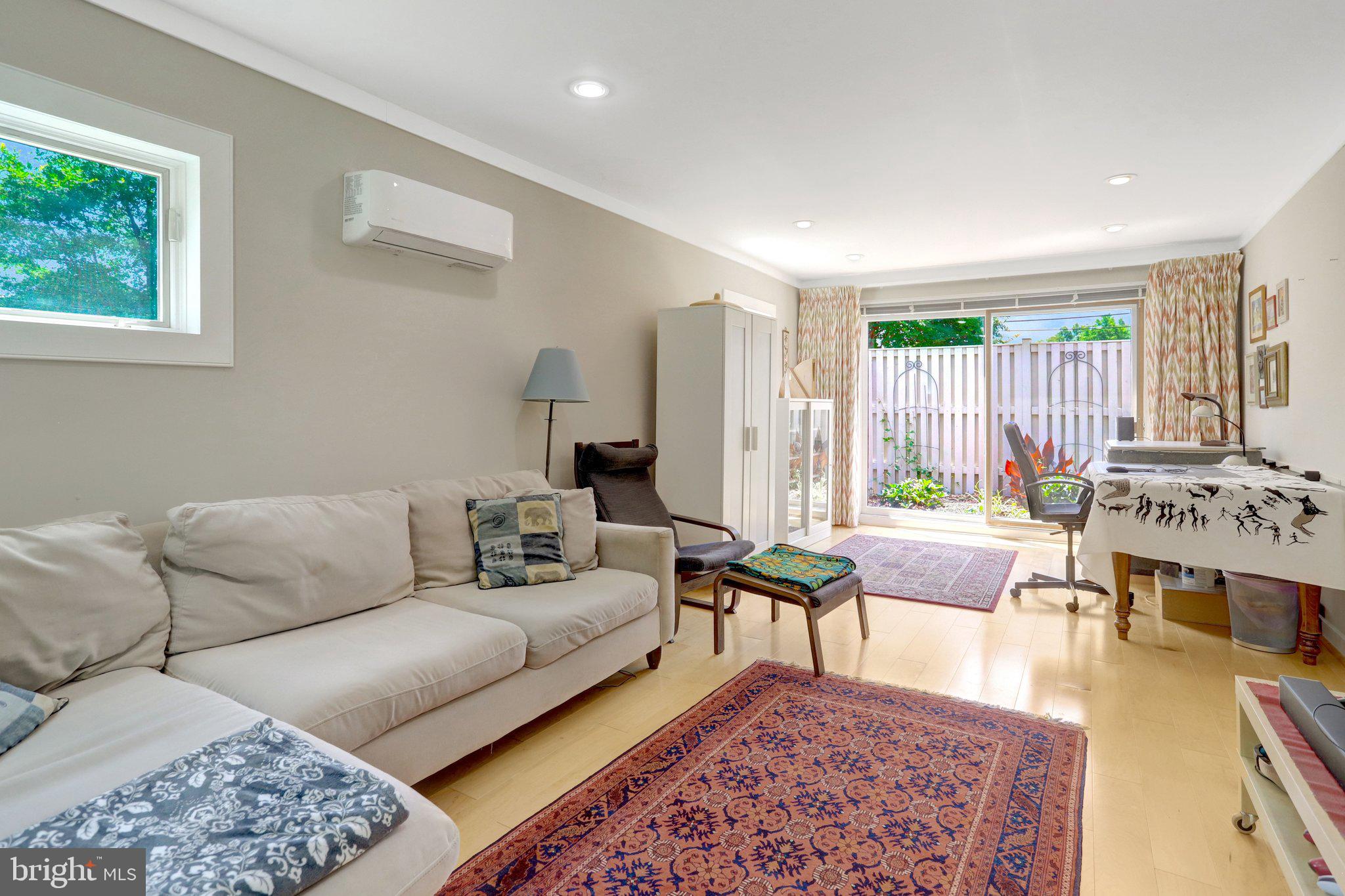 MASON HILL - Residential