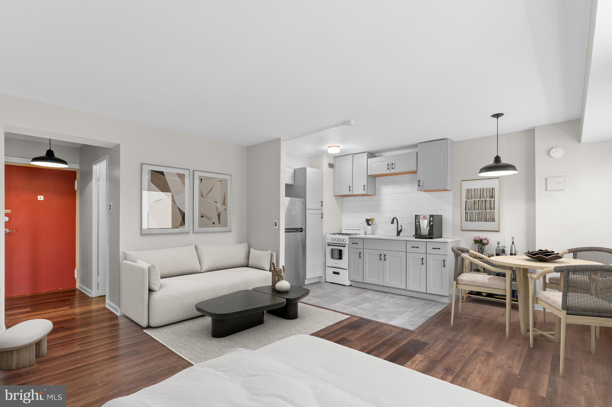 ADAMS MORGAN - Residential