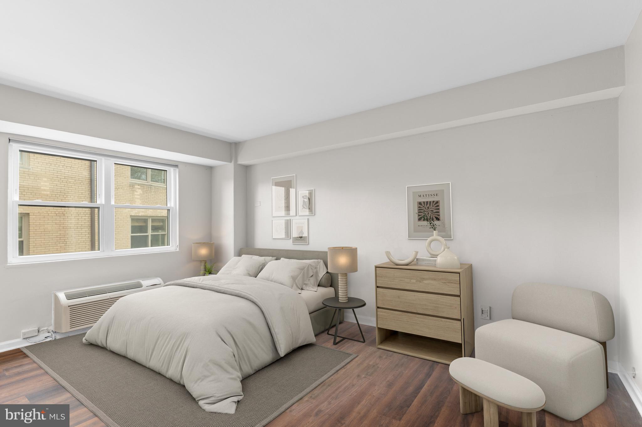 ADAMS MORGAN - Residential