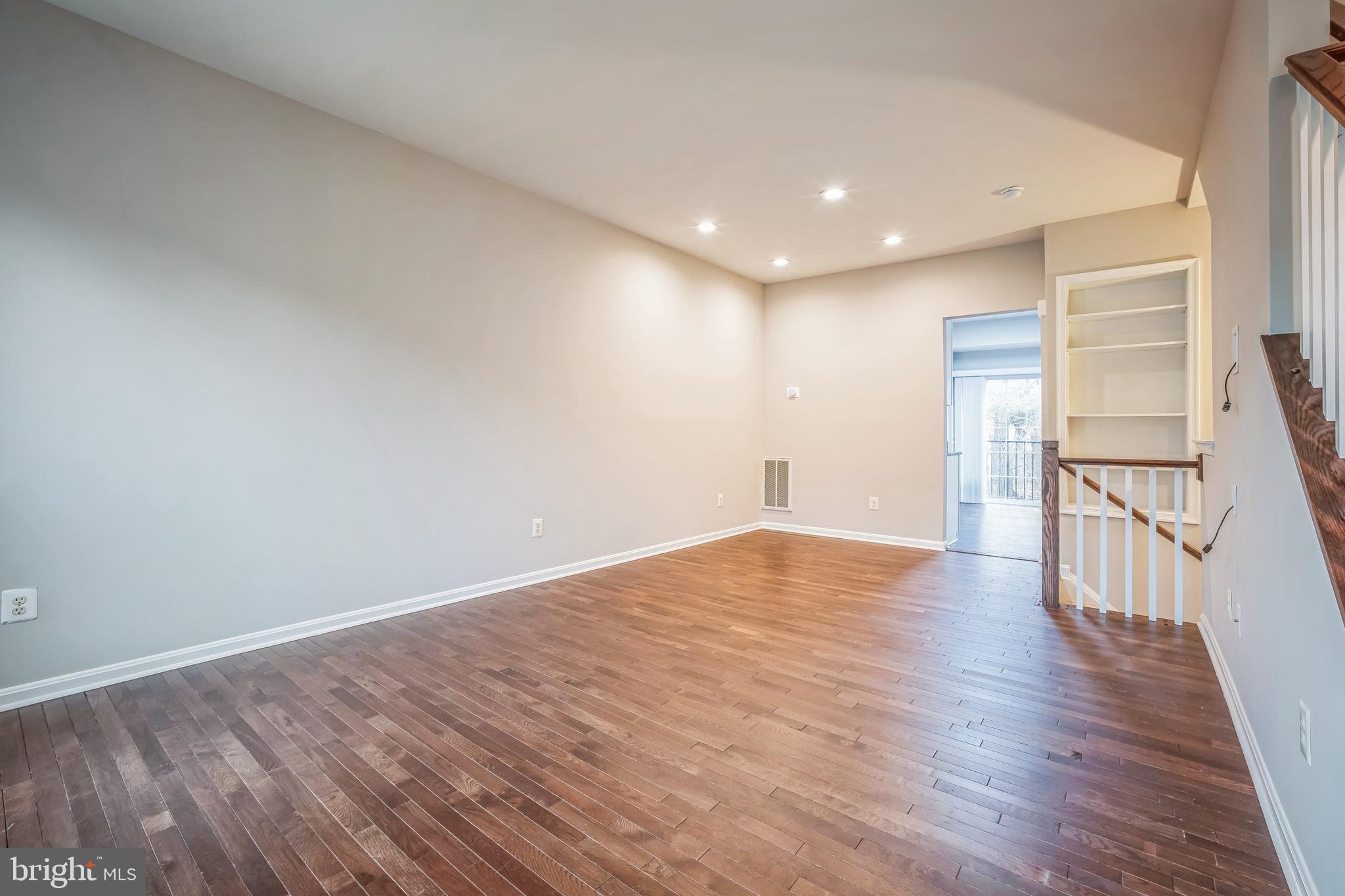 BARR HILL AT INVERNESS - Residential