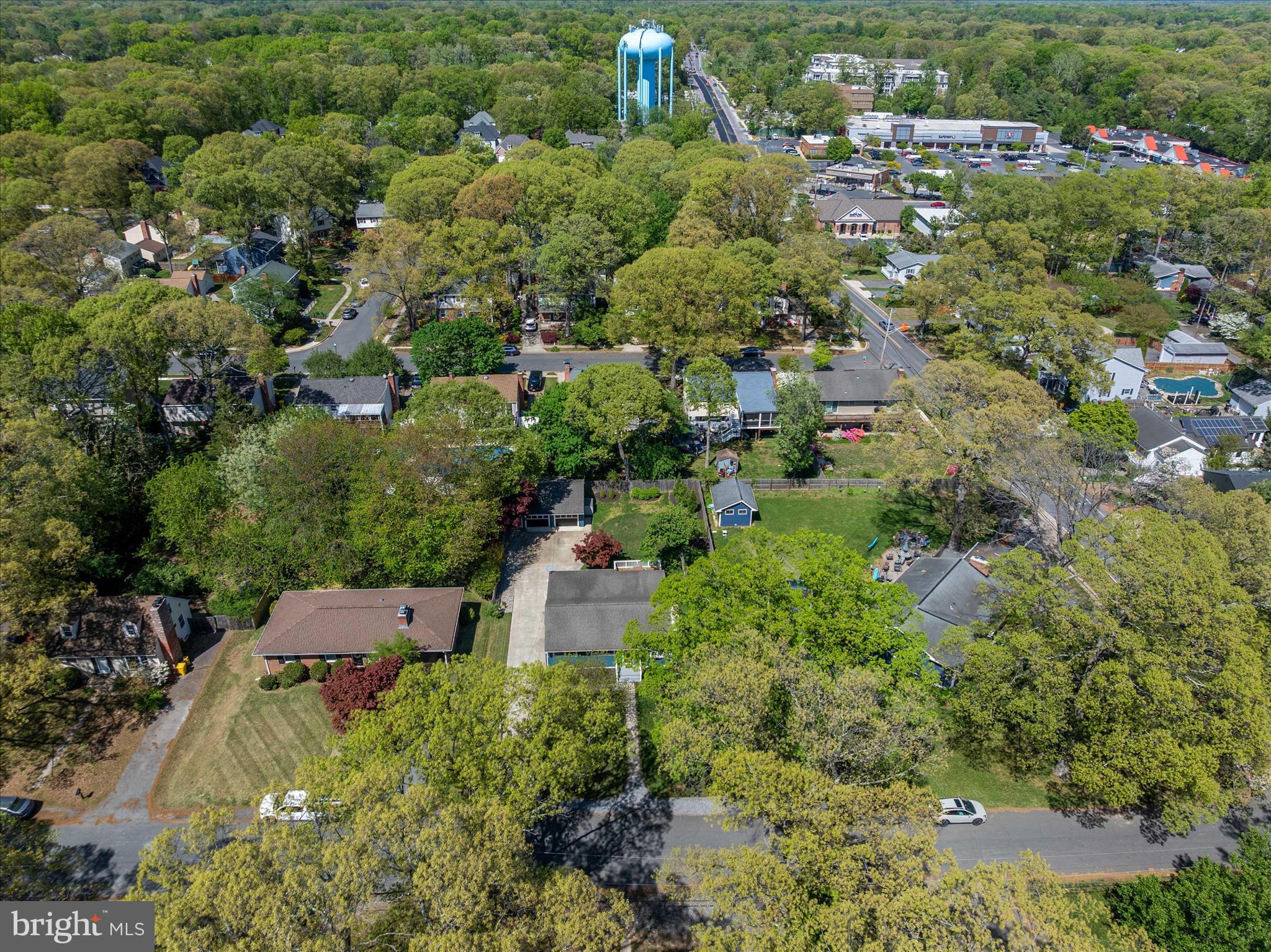 HOLLYWOOD ON SEVERN - Residential