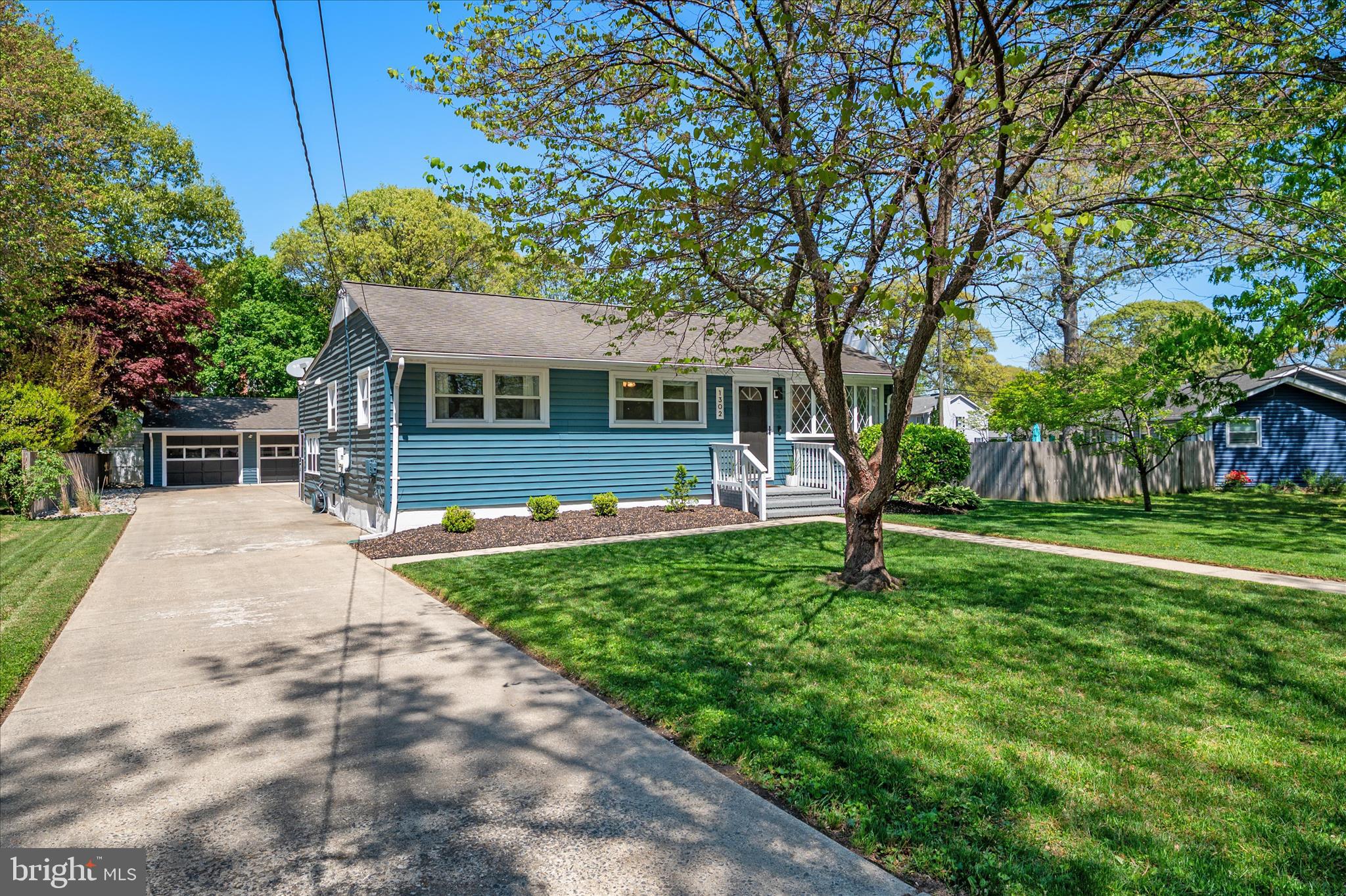 HOLLYWOOD ON SEVERN - Residential