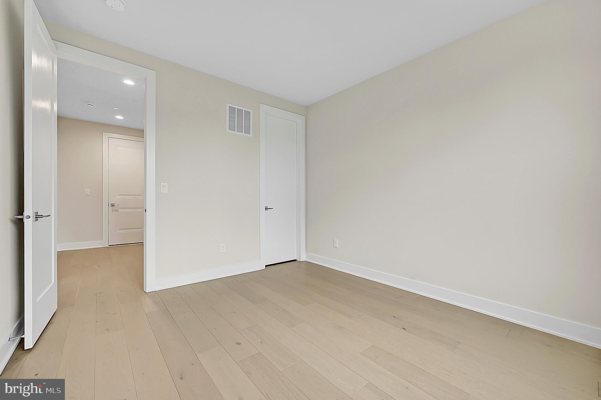 STONEBROOK AT UPPER MERION - Residential