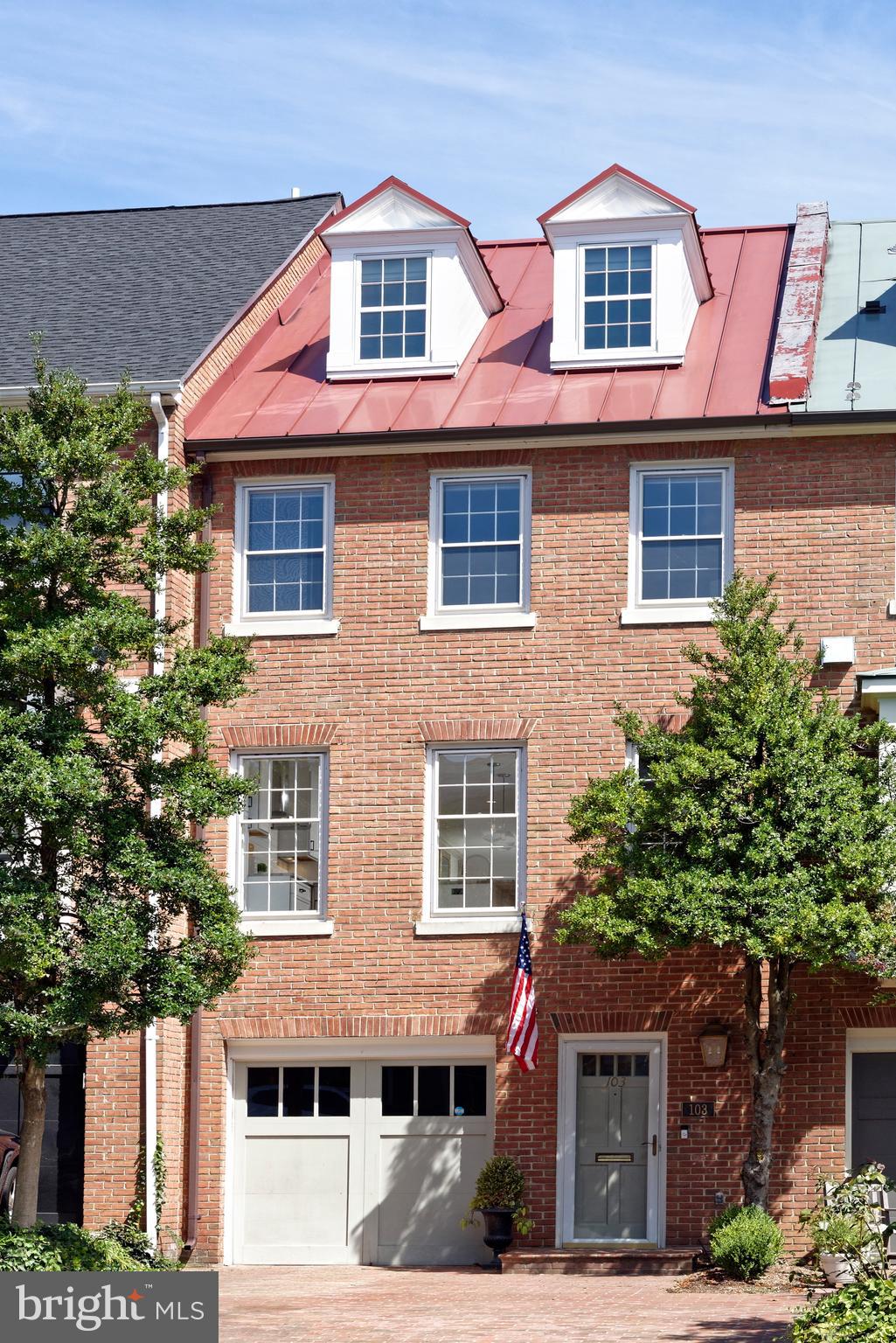 POMMANDER WALK - Residential
