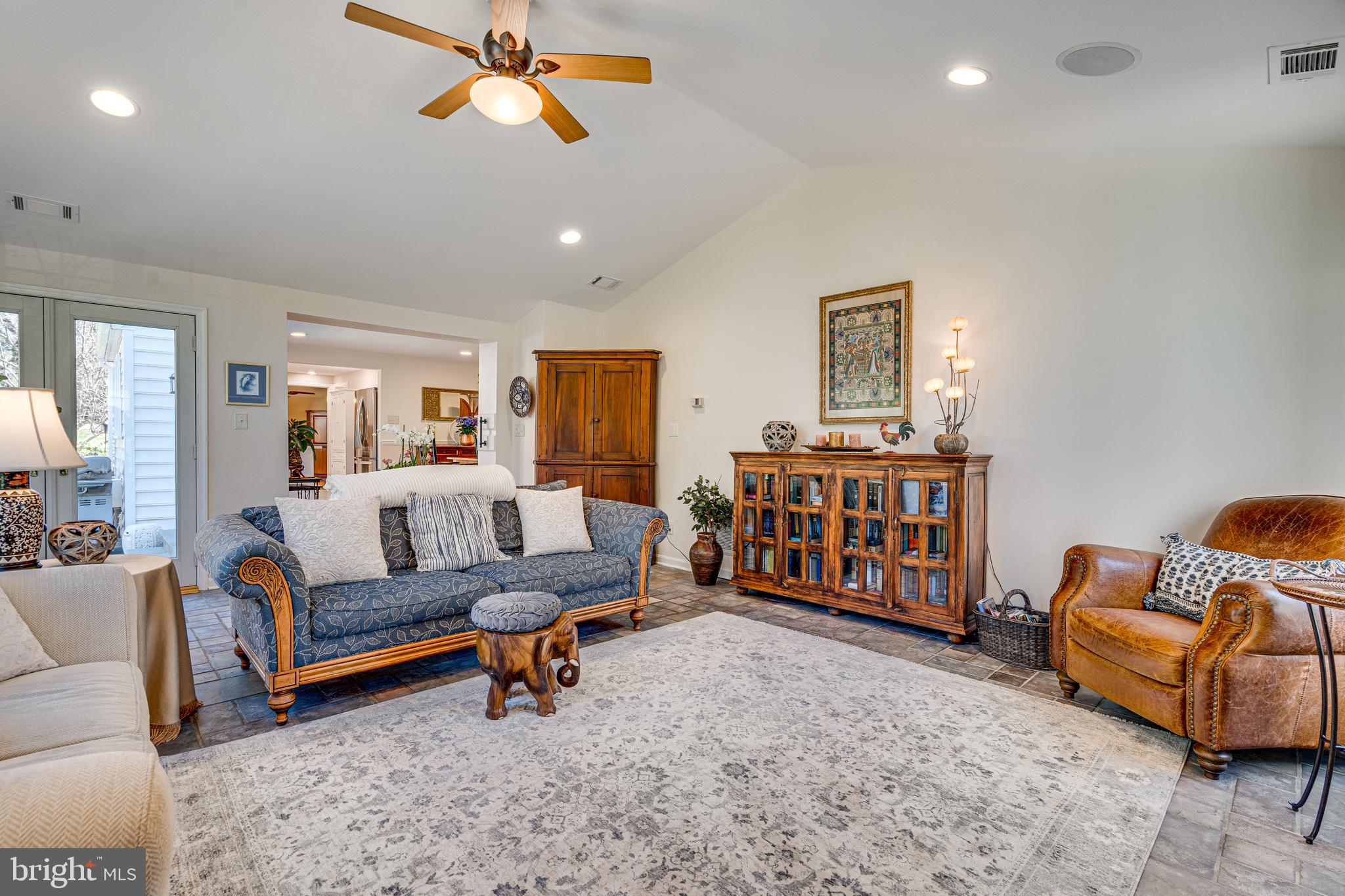 WHETSTONE - Residential