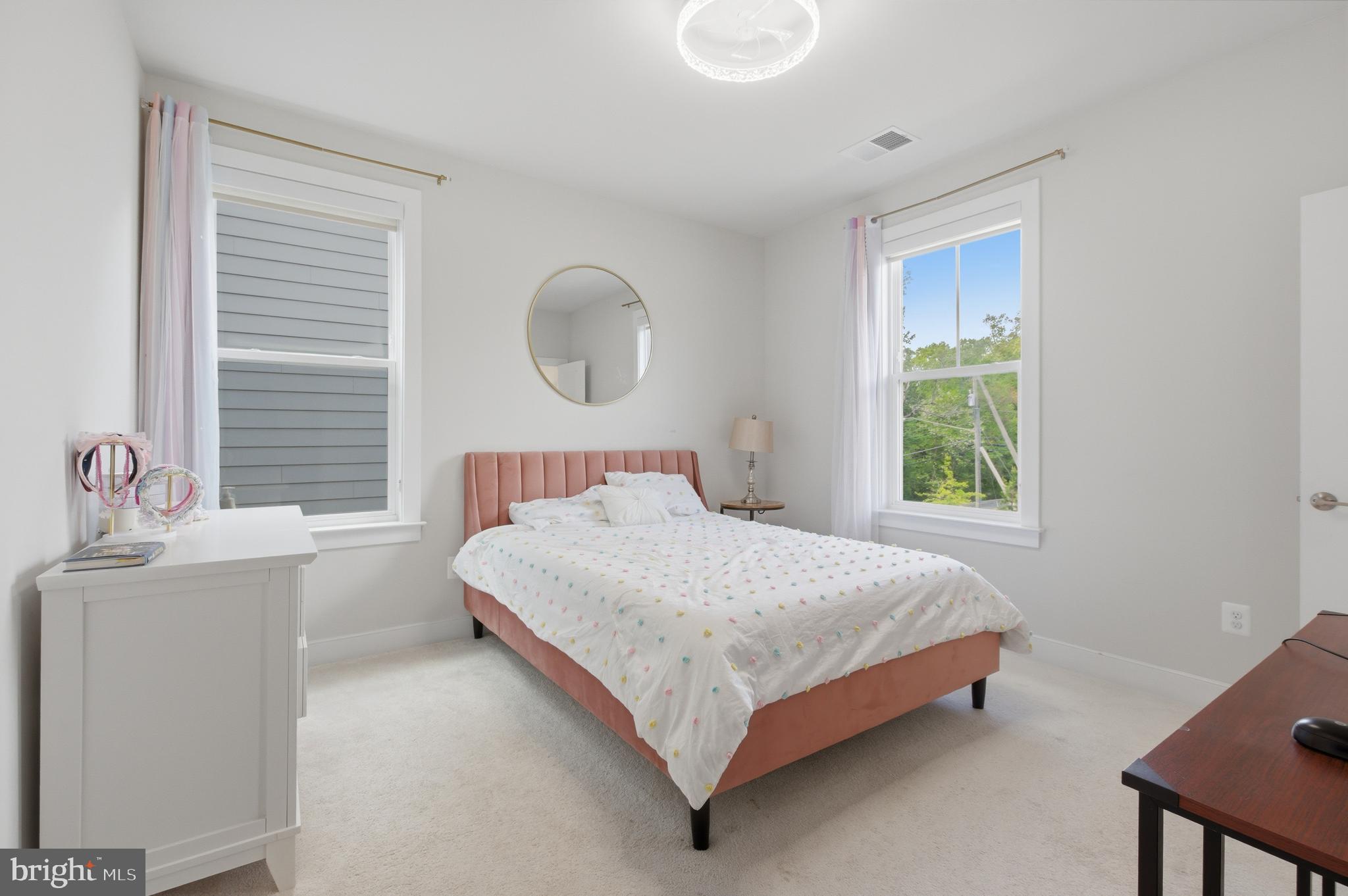 MASON PARK - Residential