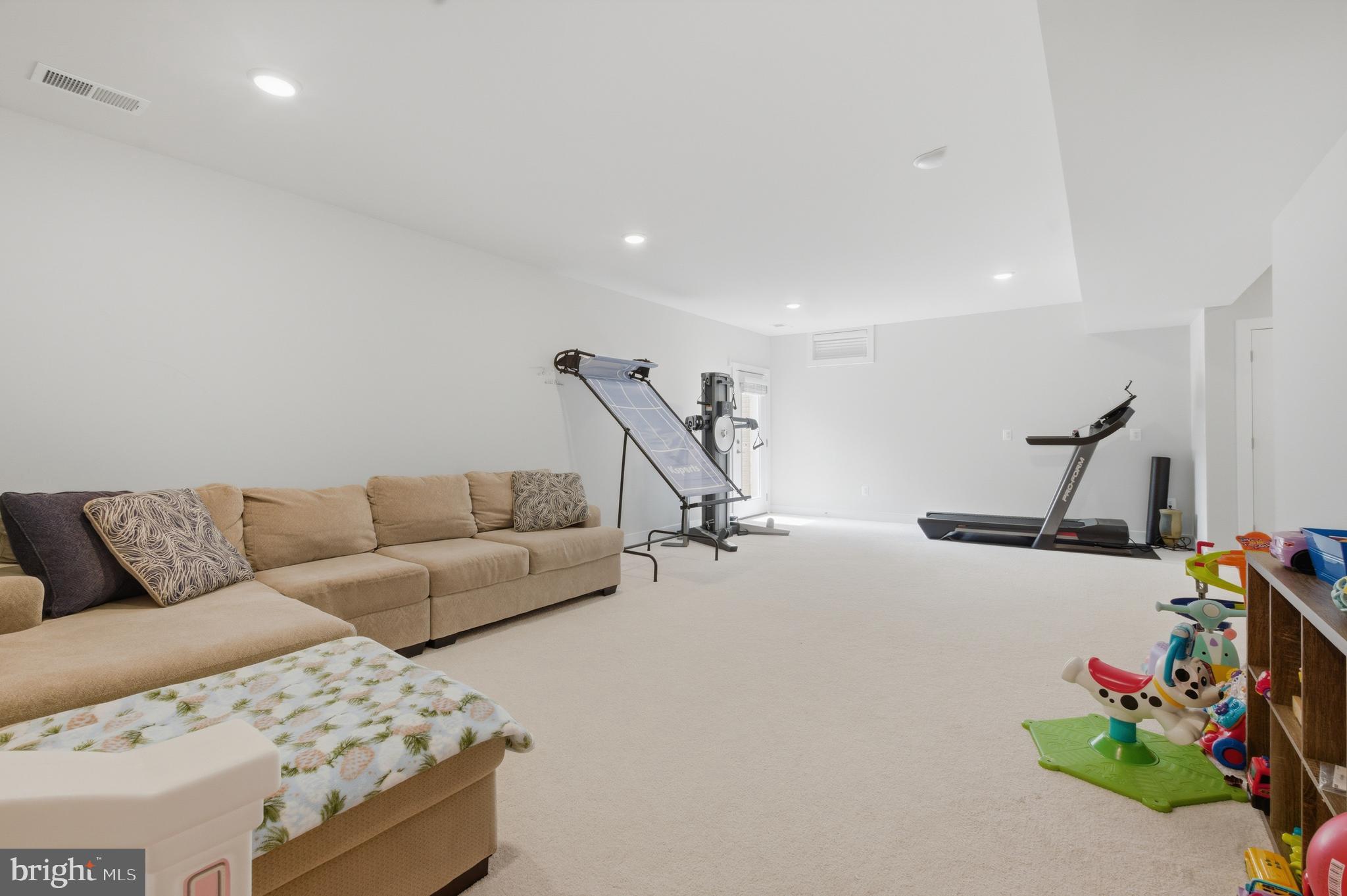 MASON PARK - Residential