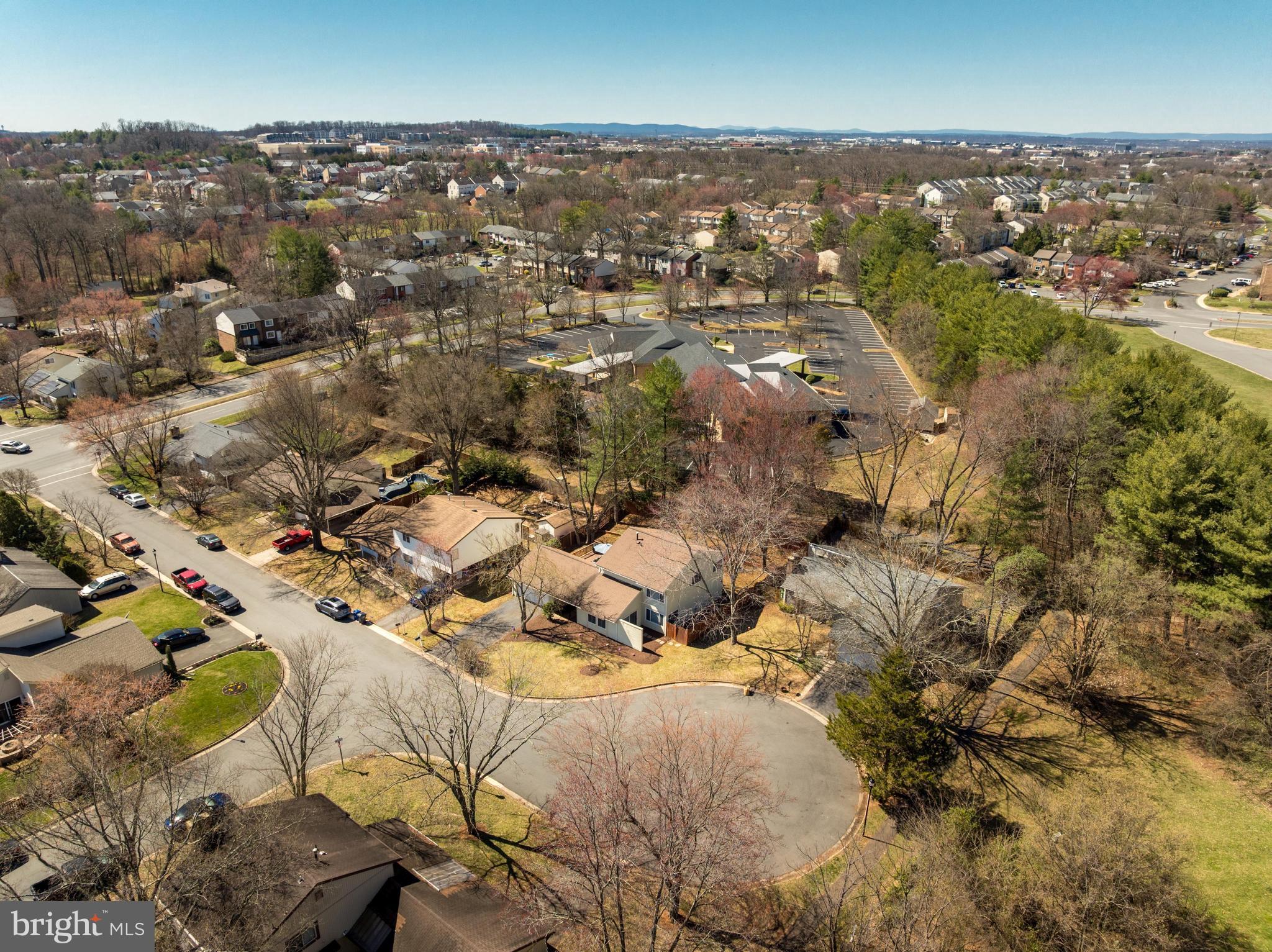 SUGARLAND RUN - Residential