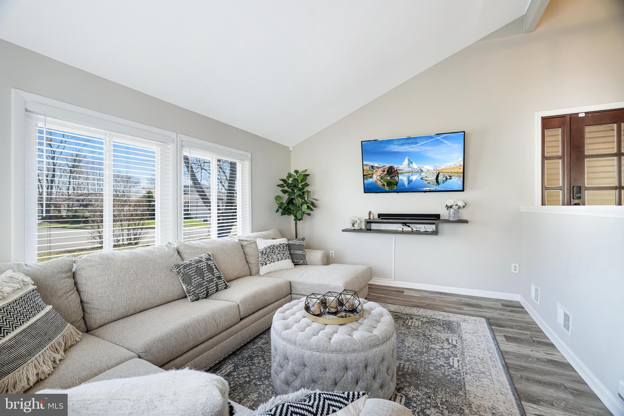 SUGARLAND RUN - Residential