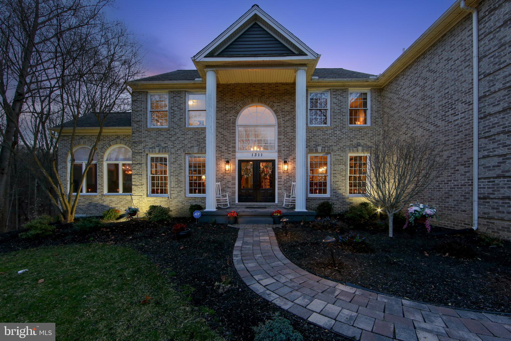 VIRGINIA GLEN - Residential