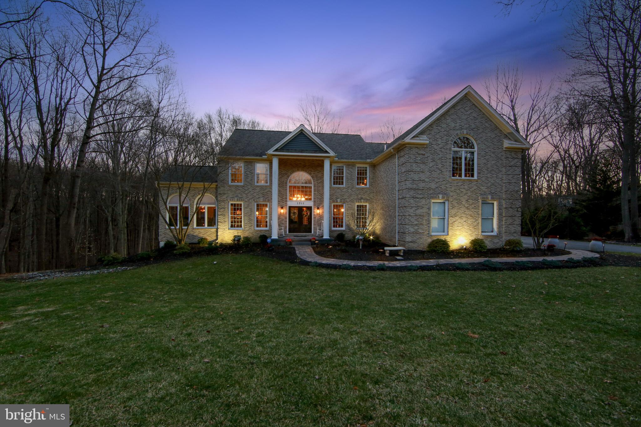 VIRGINIA GLEN - Residential