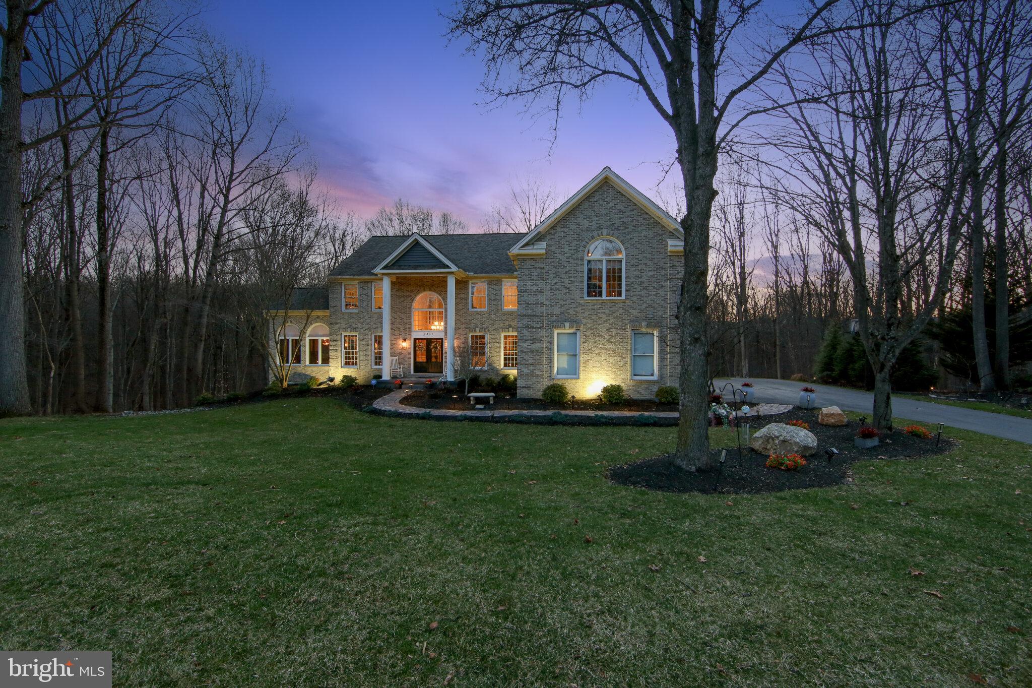 VIRGINIA GLEN - Residential
