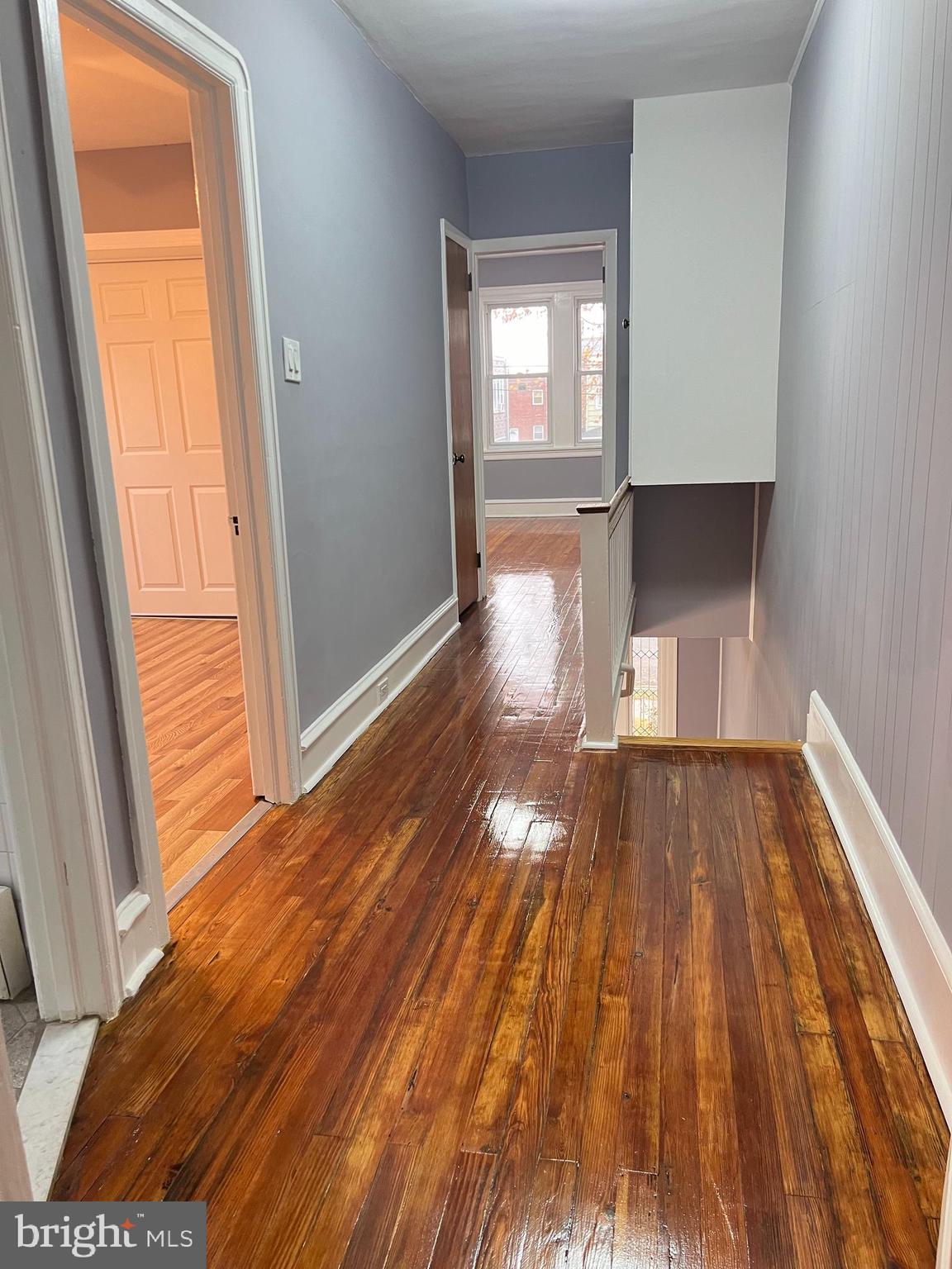 LAWNCREST - Residential
