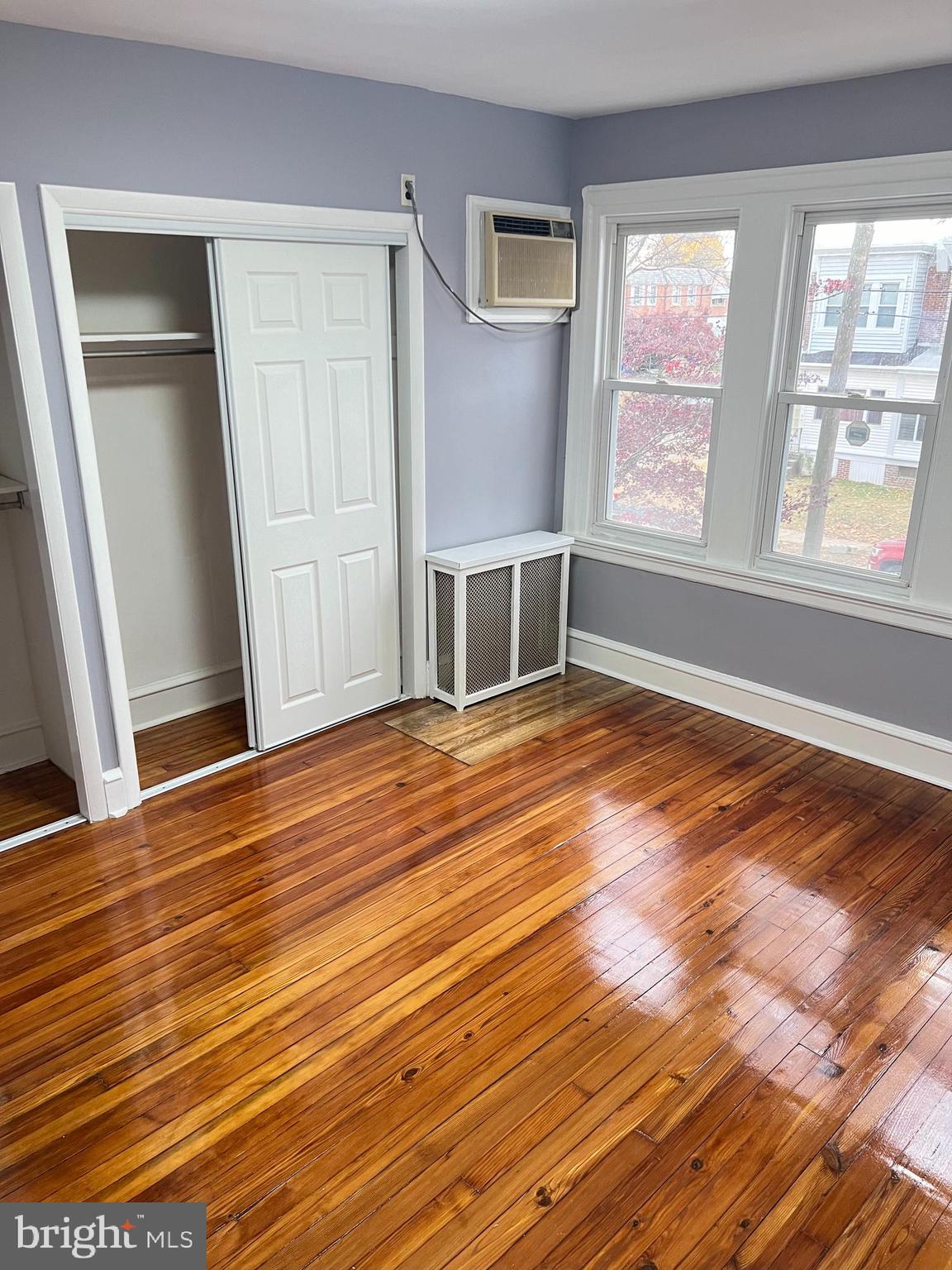 LAWNCREST - Residential