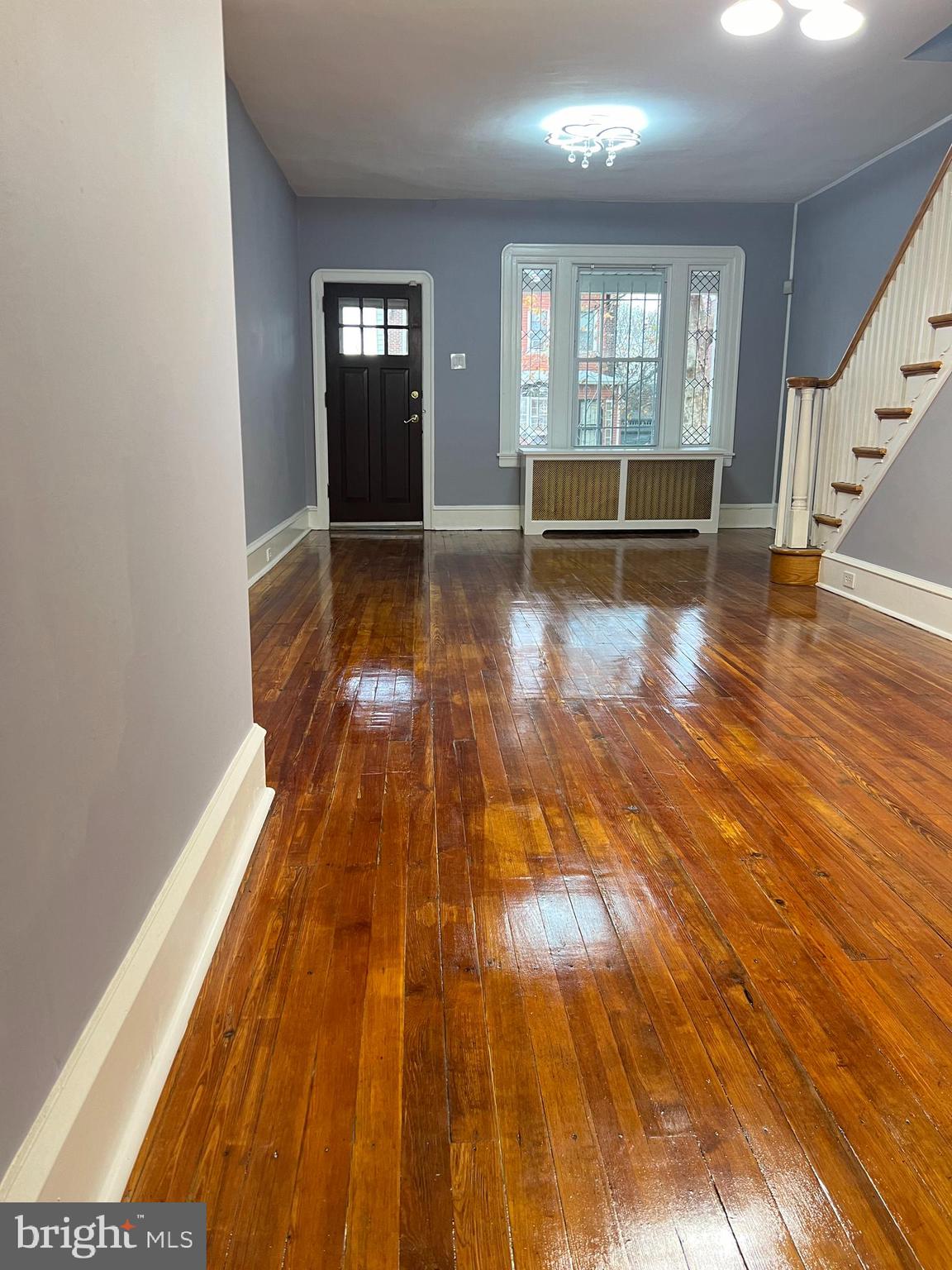 LAWNCREST - Residential