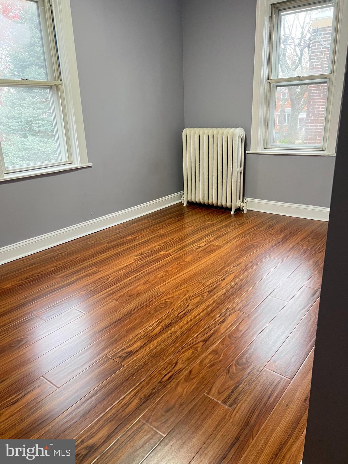 LAWNCREST - Residential