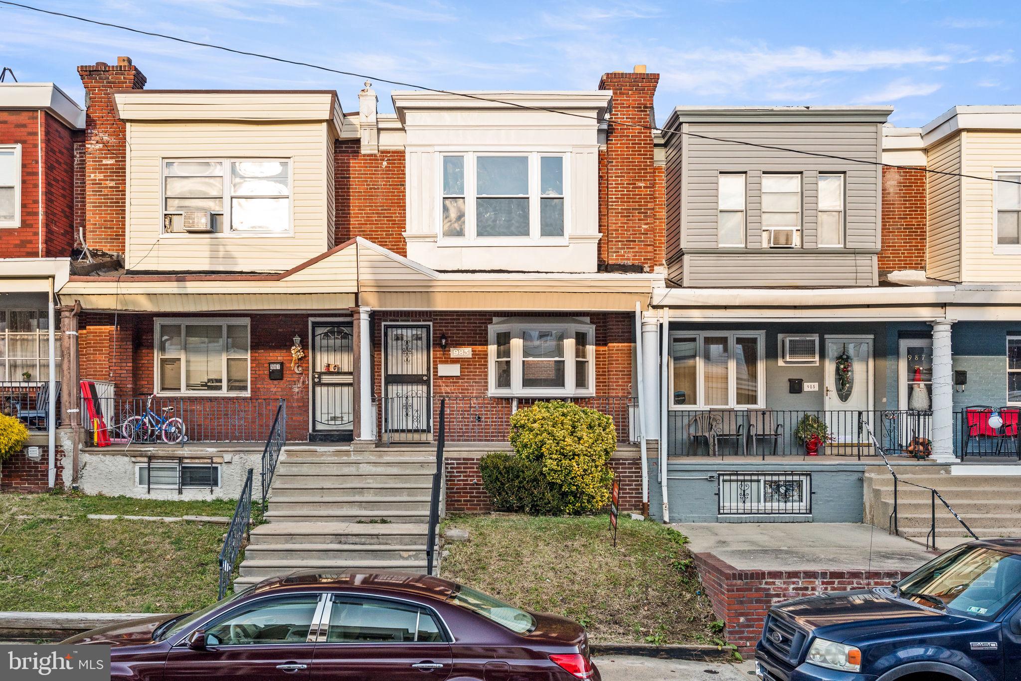 OXFORD CIRCLE - Residential