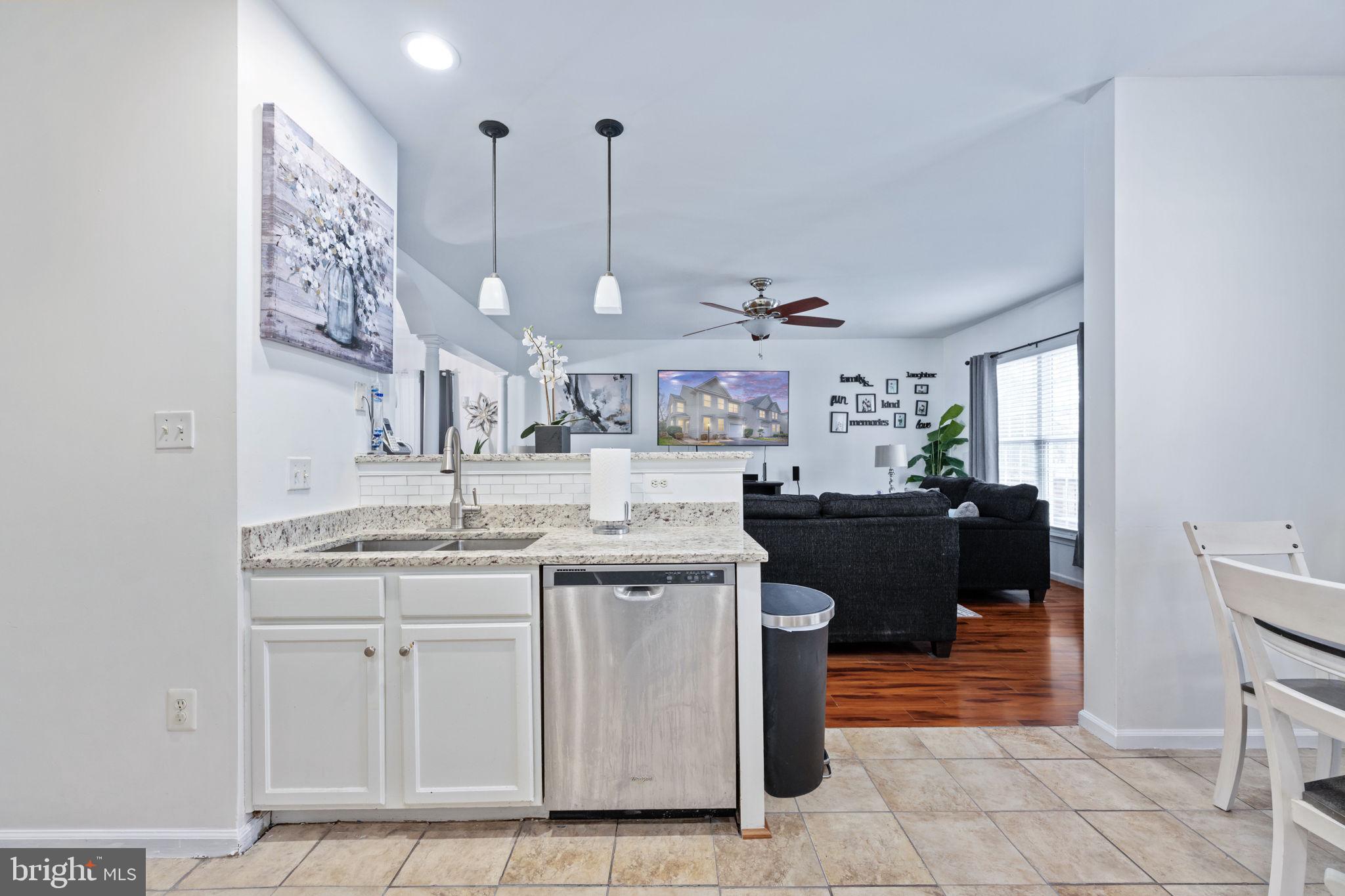 SPYGLASS HILL - Residential Lease