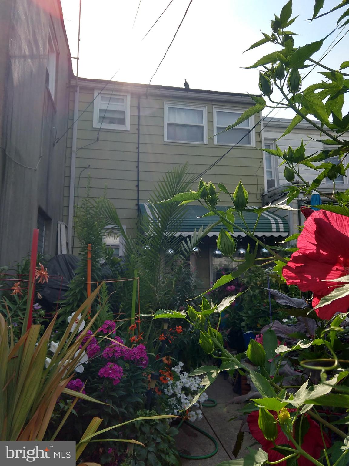 HIGHLANDTOWN - Residential