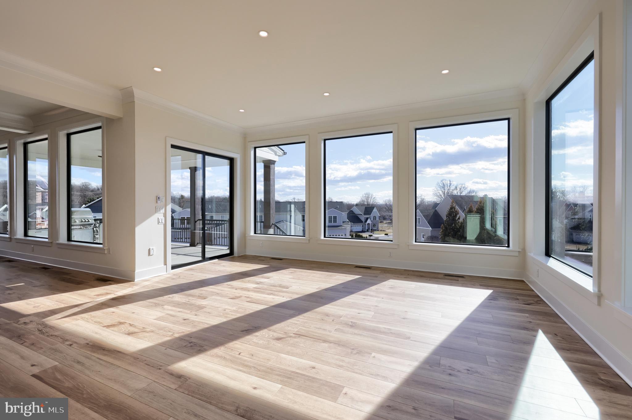 HAYDN MANOR - Residential